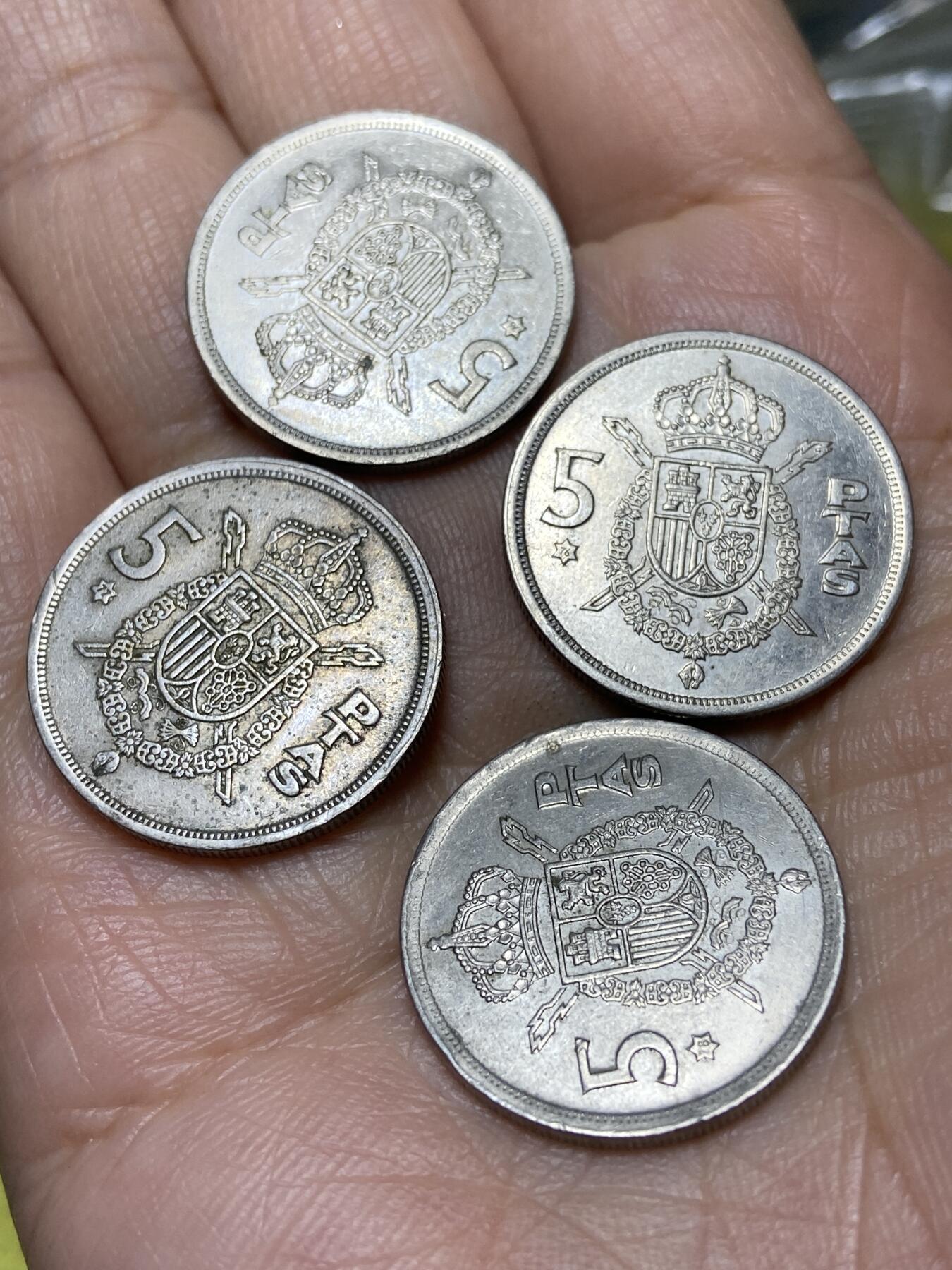 2026年第十九场(总第一百八十八场）外国好品散币场(免佣金) 西班牙🇪🇸1975年5比塞塔4枚