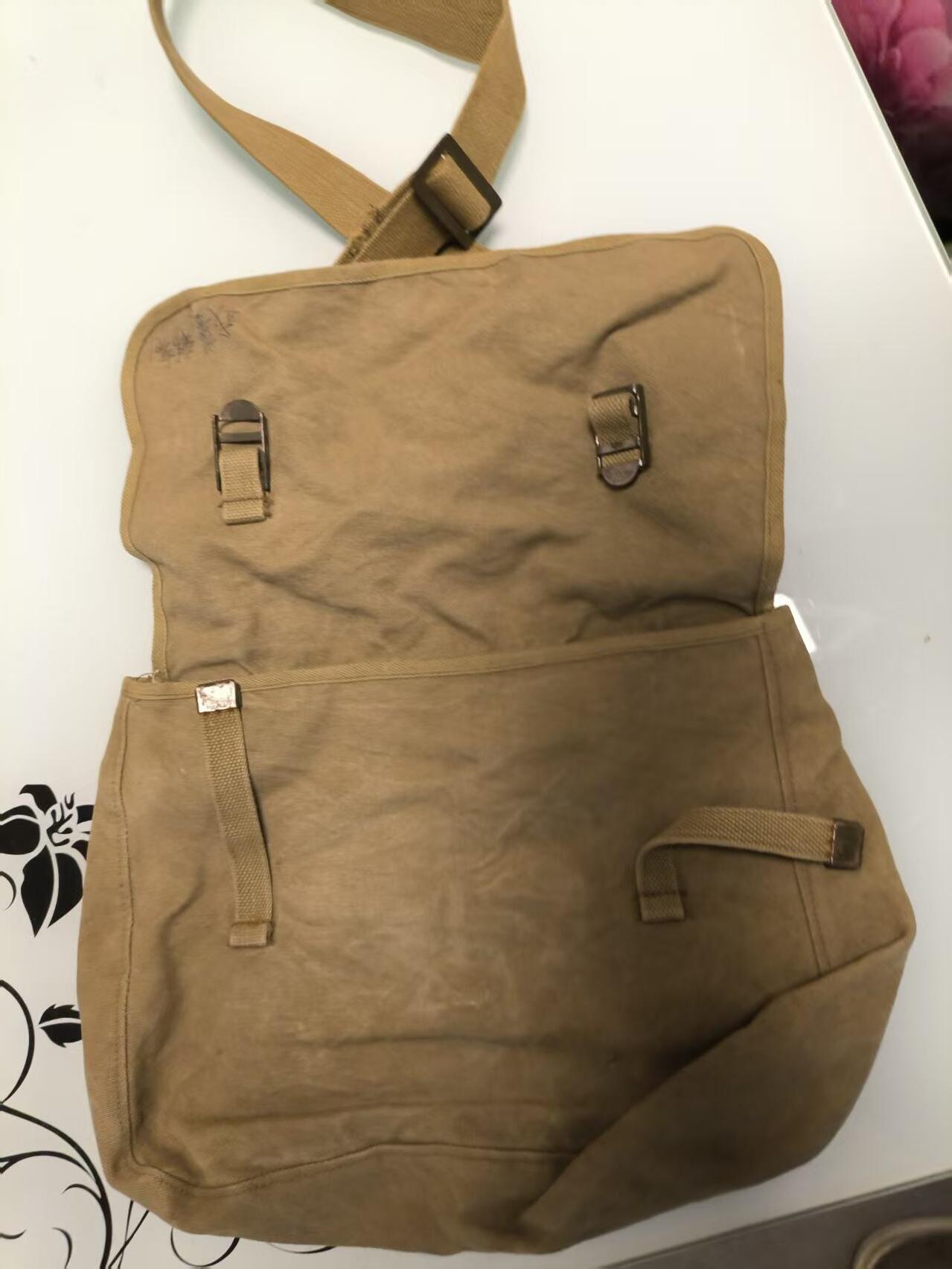 （店主清仓 大量自藏 制服徽章盛宴）罗岚⭐爱藏⭐甄选专拍第五场-分享拍场赚佣（实体经营） su-M65式早期帆布挎包 可做55平替