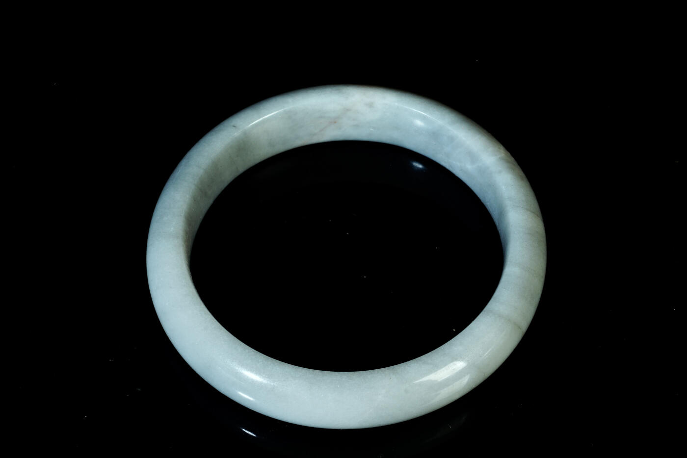 上海都达杂项专场二十一（全场包邮） 天然和田玉青花籽料贵妃手镯90-53