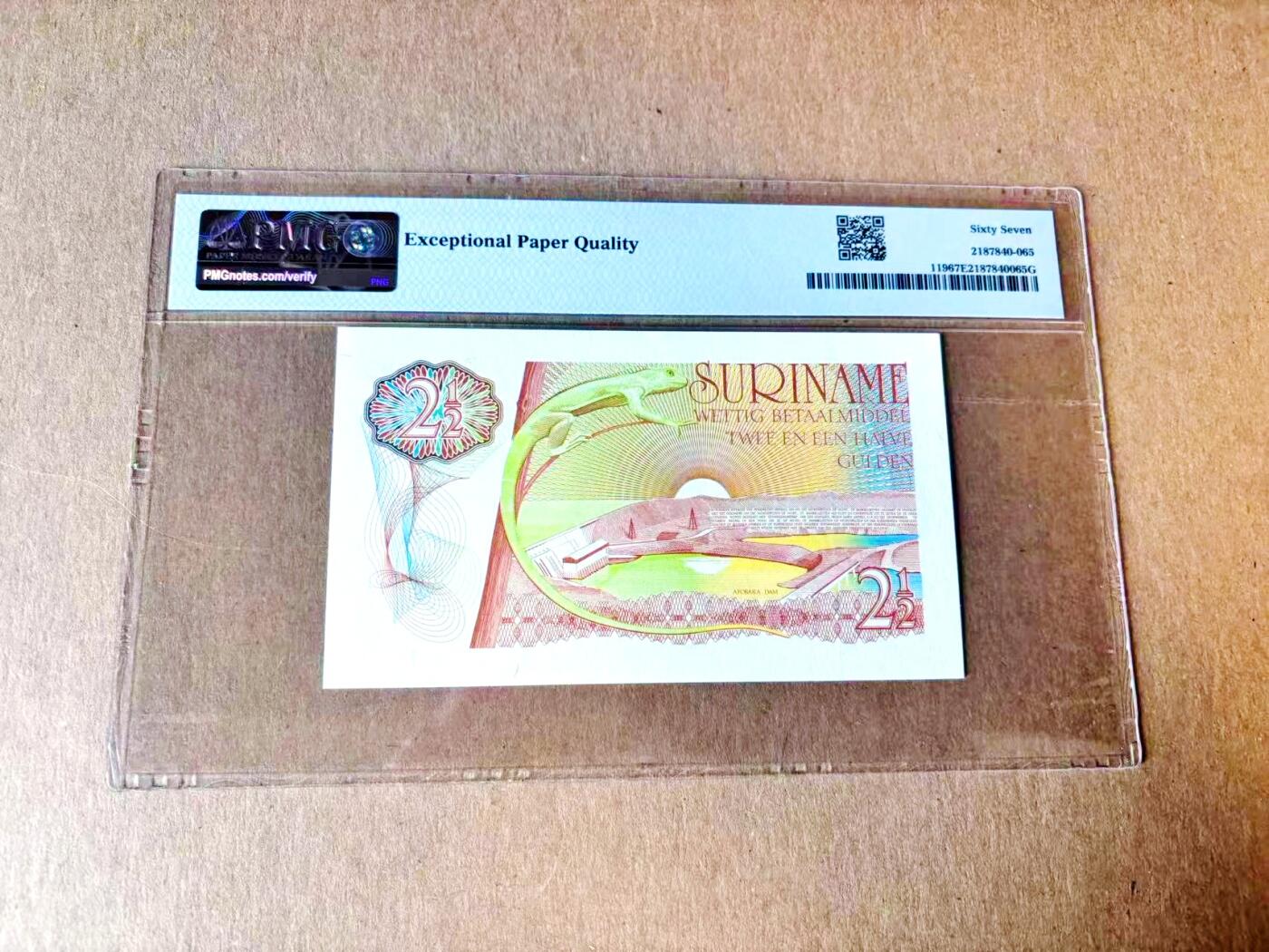 【Blue Auction】世界纸币精拍第782期——18级TOP拍卖/信誉/品质/专业/高效💫 【无47】苏里南 1985年2 1/2盾 PMG67EPQ