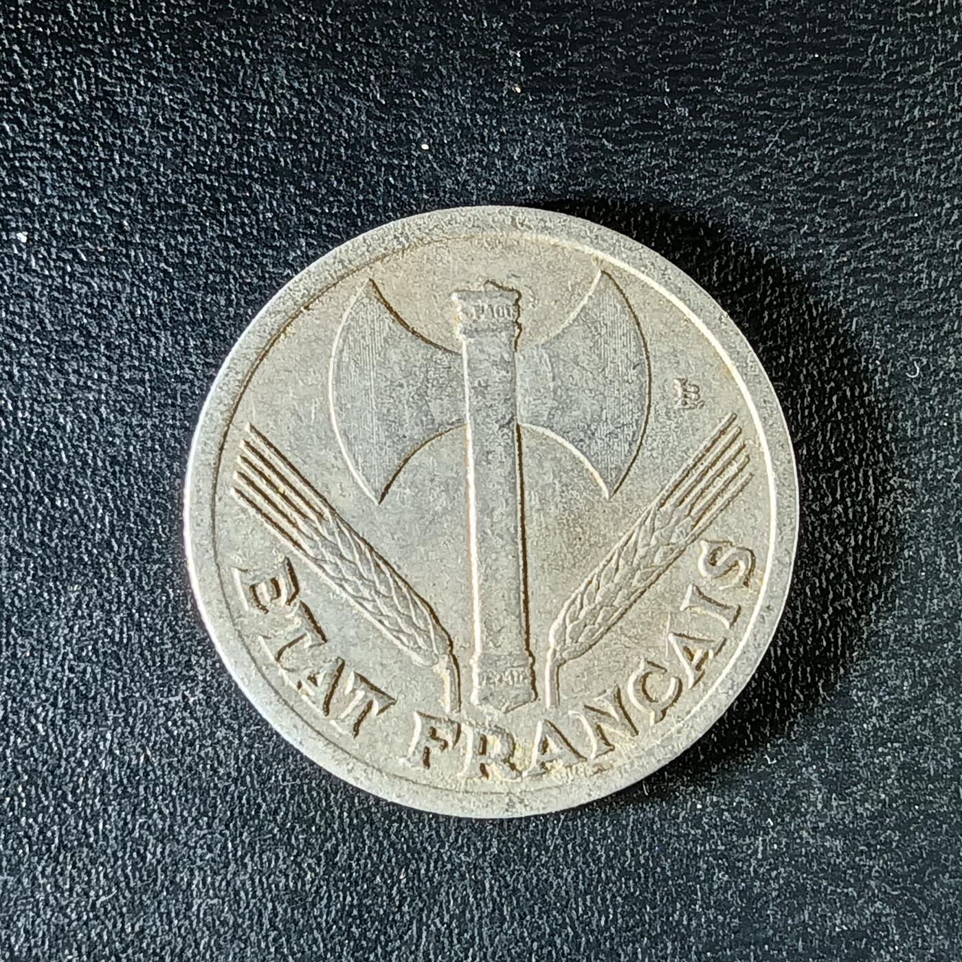 逸泉钱币2026第十二组世界钱币专场春节千件大拍A1614～2574 2022 法国1法郎