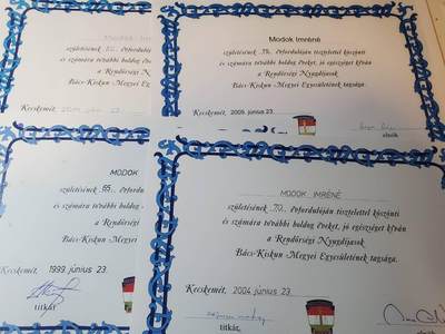 韵星假日军品类拍卖第三十九期暨默多克中校夫妇专场 -- Rimey Holidays Militaria Auction 39 & The Modoks Collection  - 匈牙利共和国默多克夫人65、70、75、80生日推绣警察荣誉协会感谢祝贺信一组四张