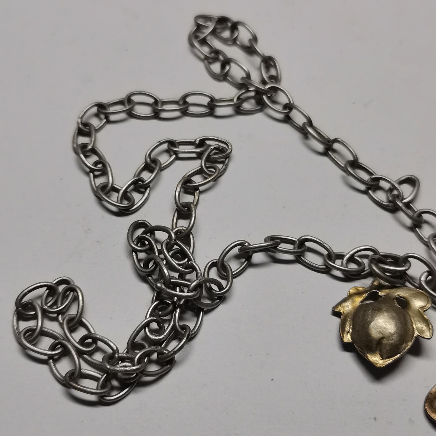 杂件专场98期 清代老银链，老银鎏金麒麟