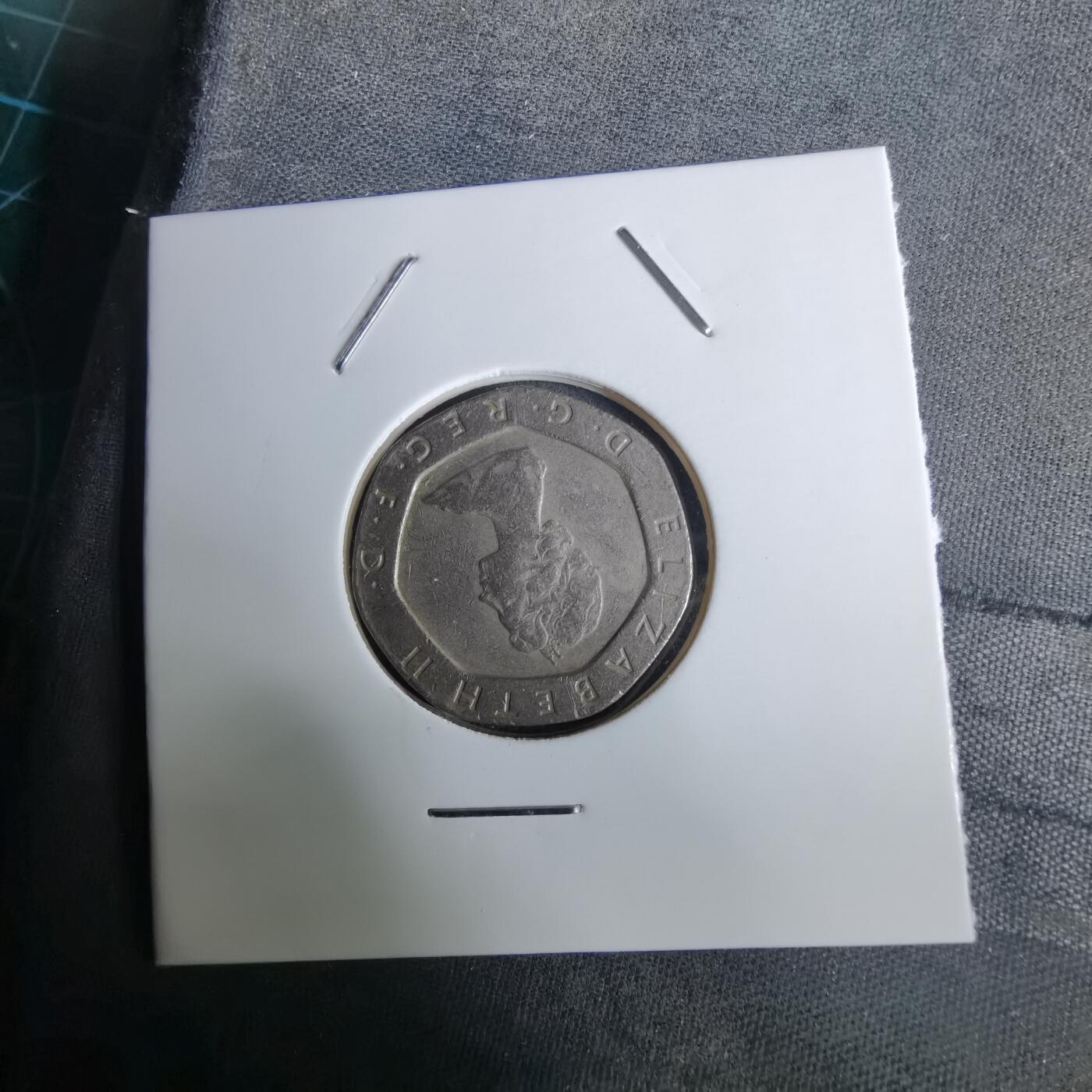 沼泽如烟--第984场 英国1982年20便士