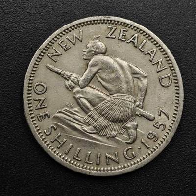 【淘币小摊】实时拍第八百六十三拍   小银币散币场   年前最后一周 之前的预留小年前全部发出 请更换最新收货地址  - 新西兰1957年伊丽莎白二世一先令镍币