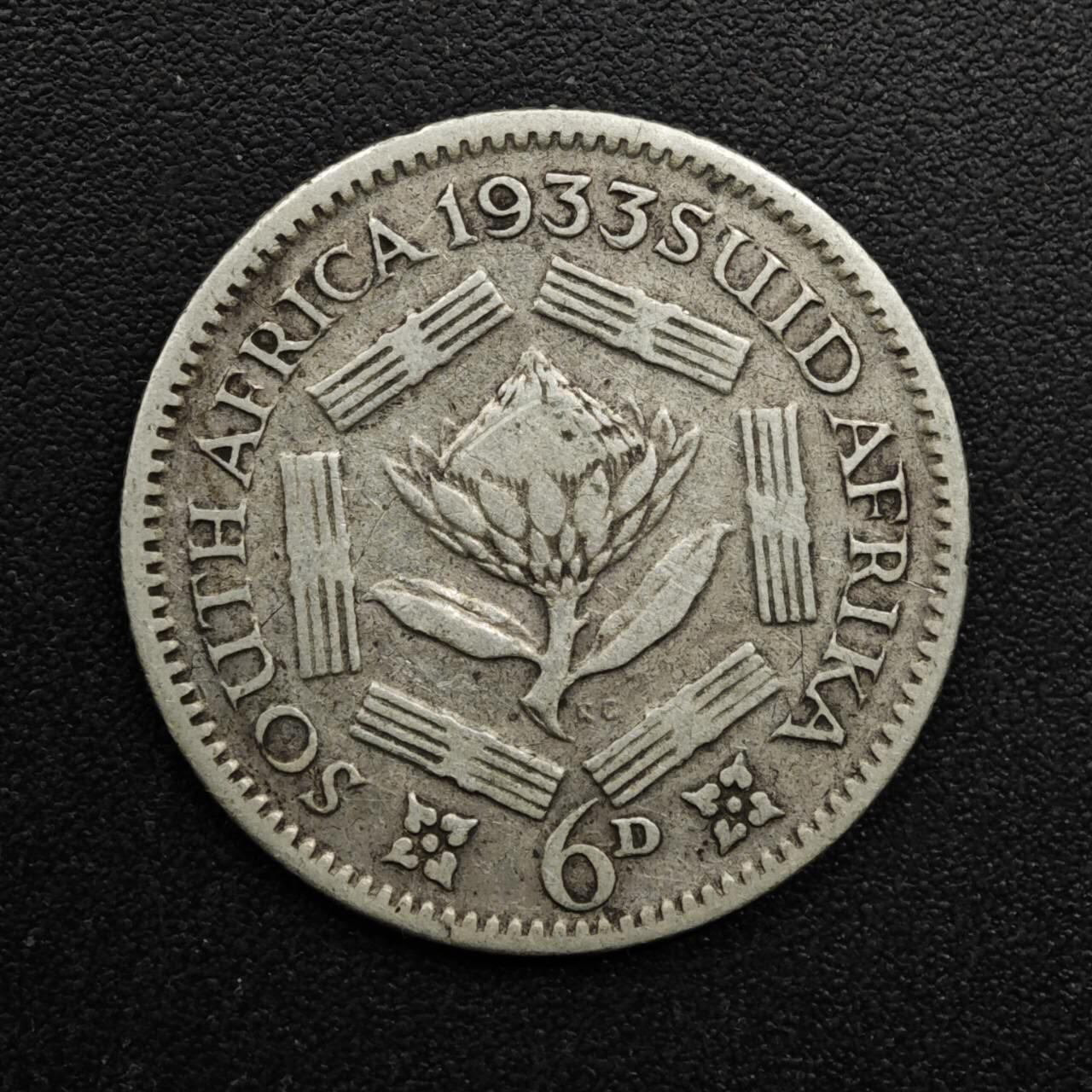 【淘币小摊】实时拍第八百六十三拍   小银币散币场   年前最后一周 之前的预留小年前全部发出 请更换最新收货地址  南非1933年乔治五世6便士银币