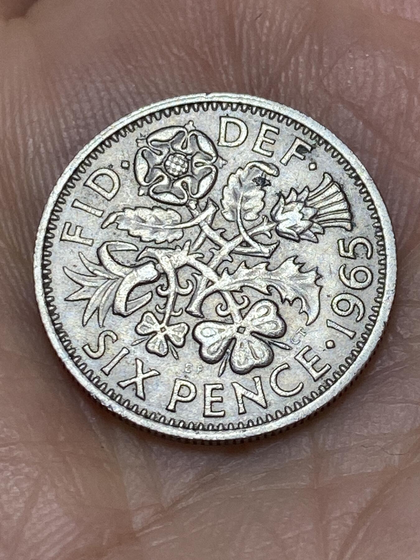 2026年第十九场(总第一百八十八场）外国好品散币场(免佣金) 英国🇬🇧1965年6便士(伊丽莎白二世青年桂冠第二版)