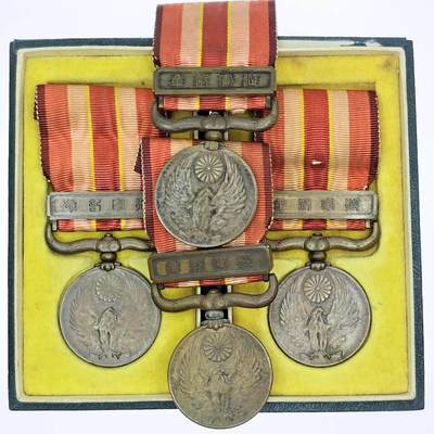 2026年2月8日拍卖 - 日本昭六九从军章一组