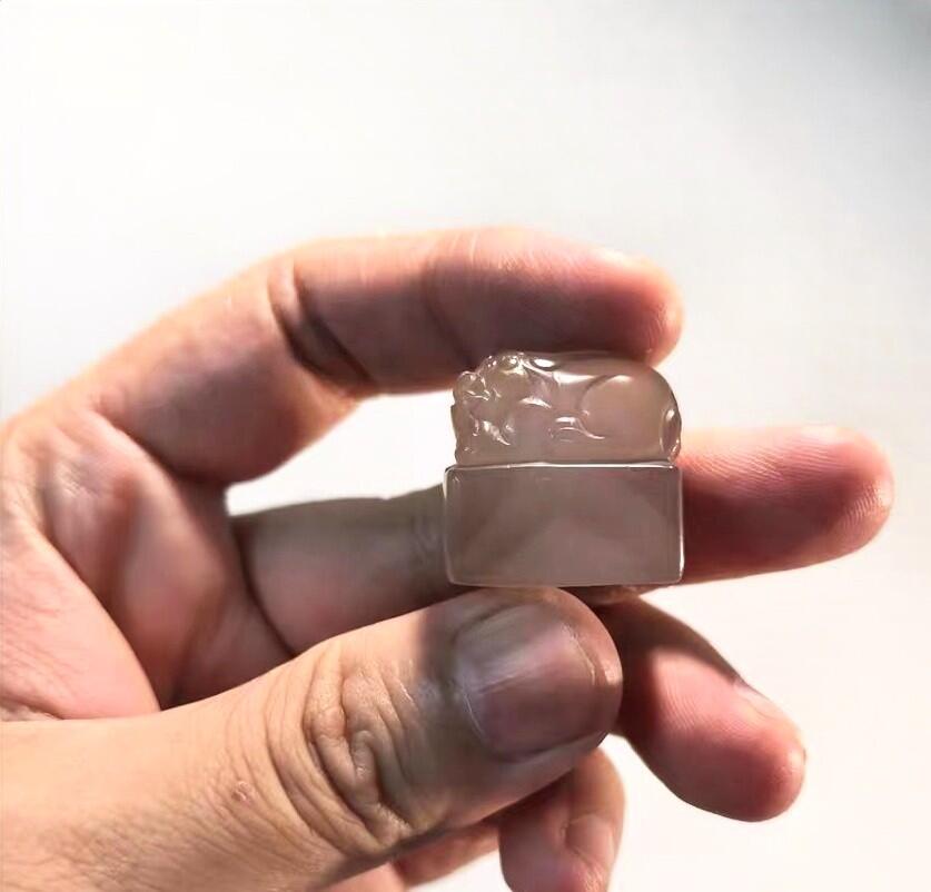 兰馨堂竹雕专场 冰飘玛瑙貔貅印章摆件把件