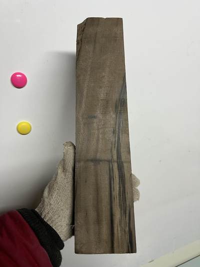 零元拍：NO.2爆满金丝乌木金丝楠 茶拖 切牌子，无需打磨就已经金光闪闪。满金丝药香，尺寸约：32.5/7.5/3.7厚CM。 - 零元拍：NO.2爆满金丝乌木金丝楠 茶拖 切牌子，无需打磨就已经金光闪闪。满金丝药香，尺寸约：32.5/7.5/3.7厚CM。