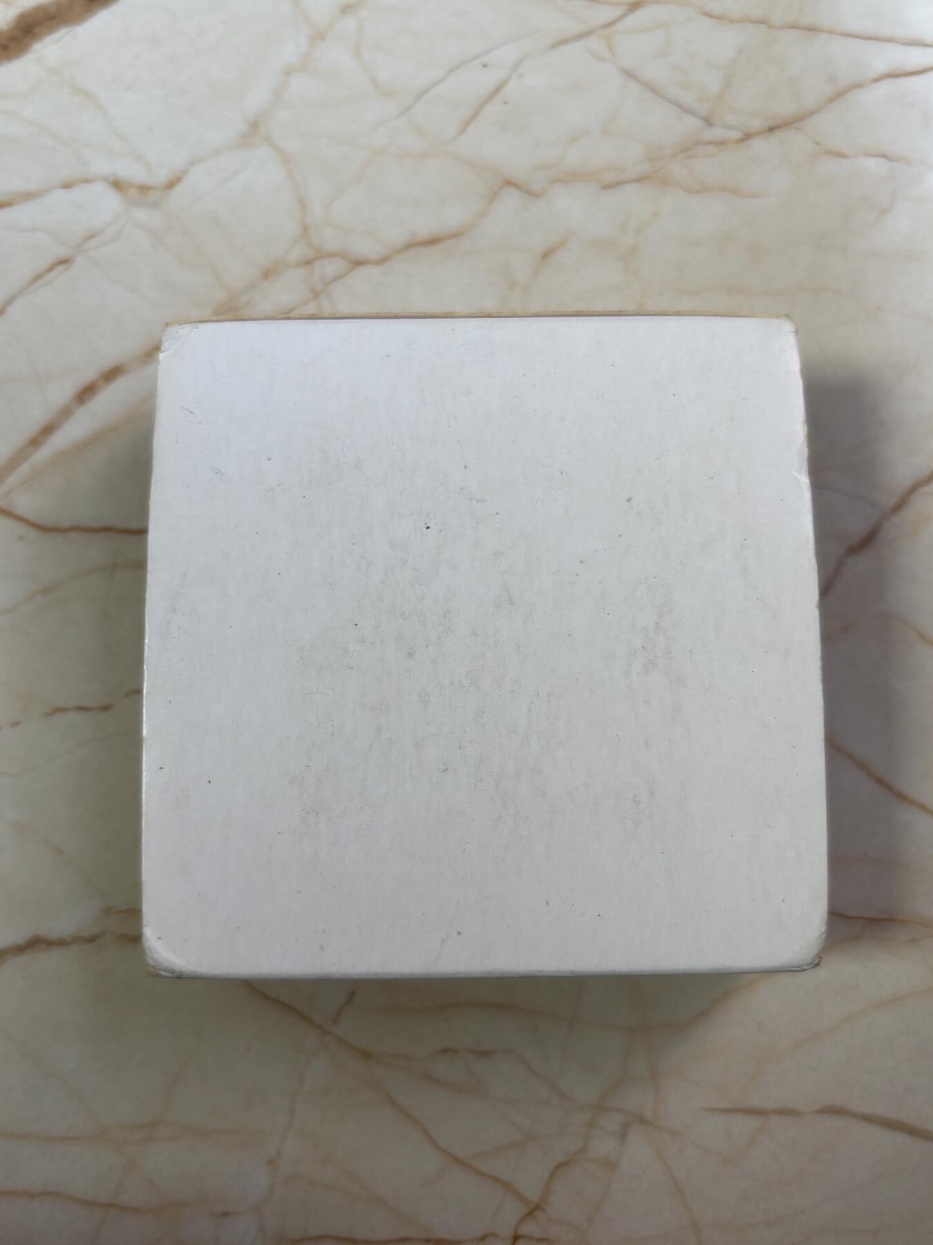 第190期拍卖 斐济2012年1元精制银币 自然母亲的宝藏-紫水晶 20克999 发行量：999 盒证全