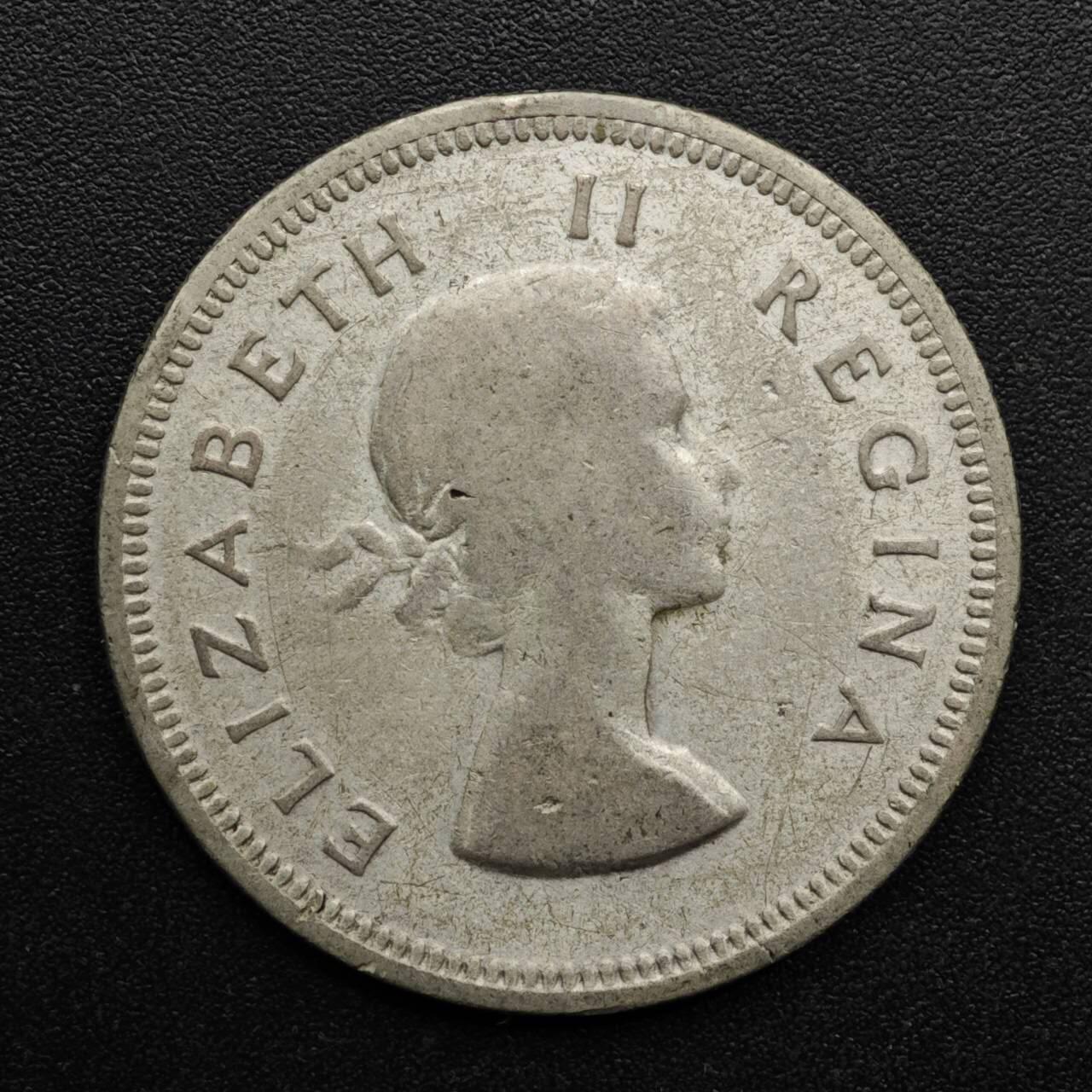 【淘币小摊】实时拍第八百六十三拍   小银币散币场   年前最后一周 之前的预留小年前全部发出 请更换最新收货地址  南非1955年伊丽莎白二世2先令银币