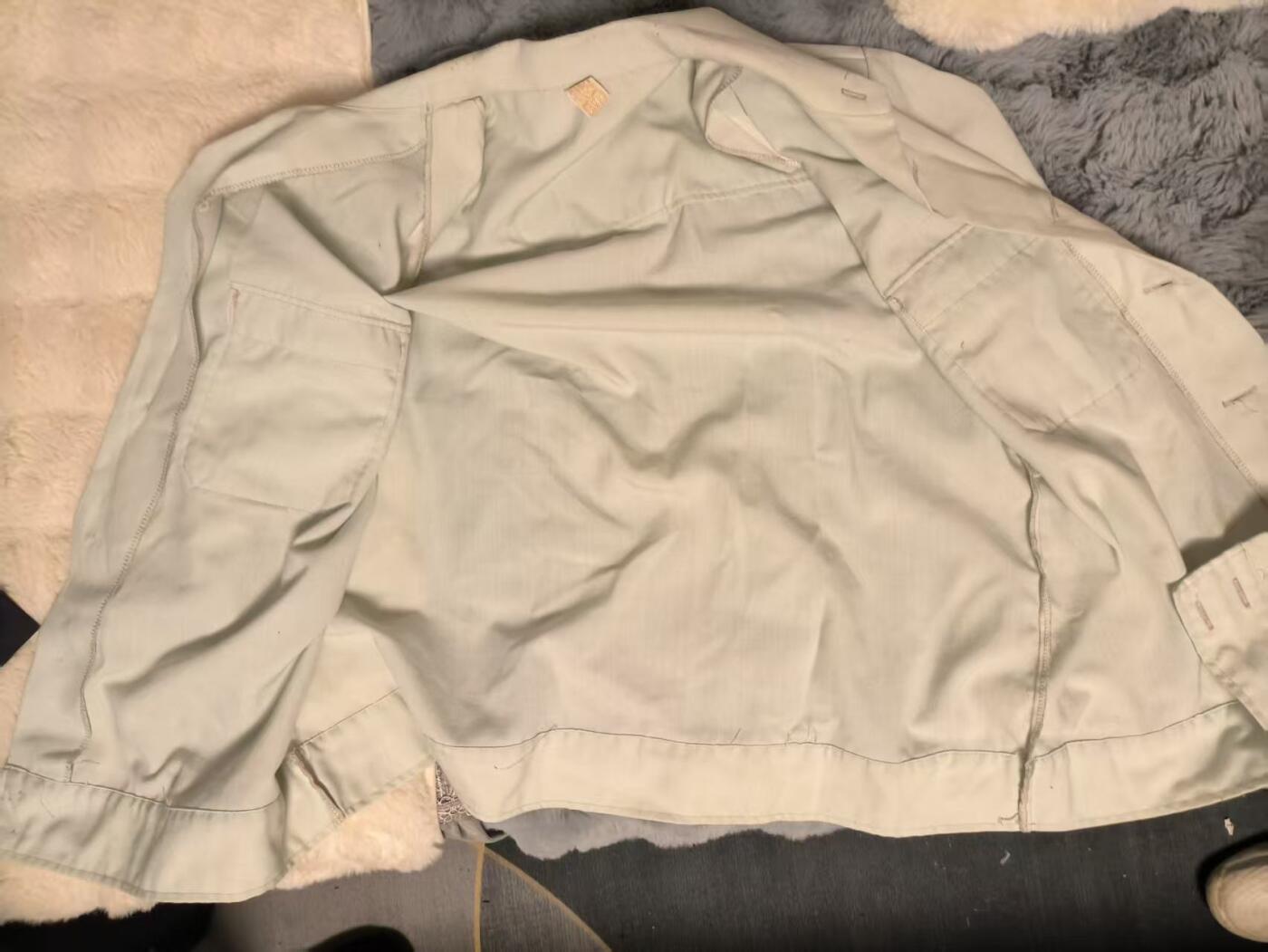 （店主清仓 大量自藏 制服徽章盛宴）罗岚⭐爱藏⭐甄选专拍第五场-分享拍场赚佣（实体经营） 民主德国人民军军官外穿衬衣+领带 （均军官定制非公发）到手＋一副肩章可直接出造型 39N尺码