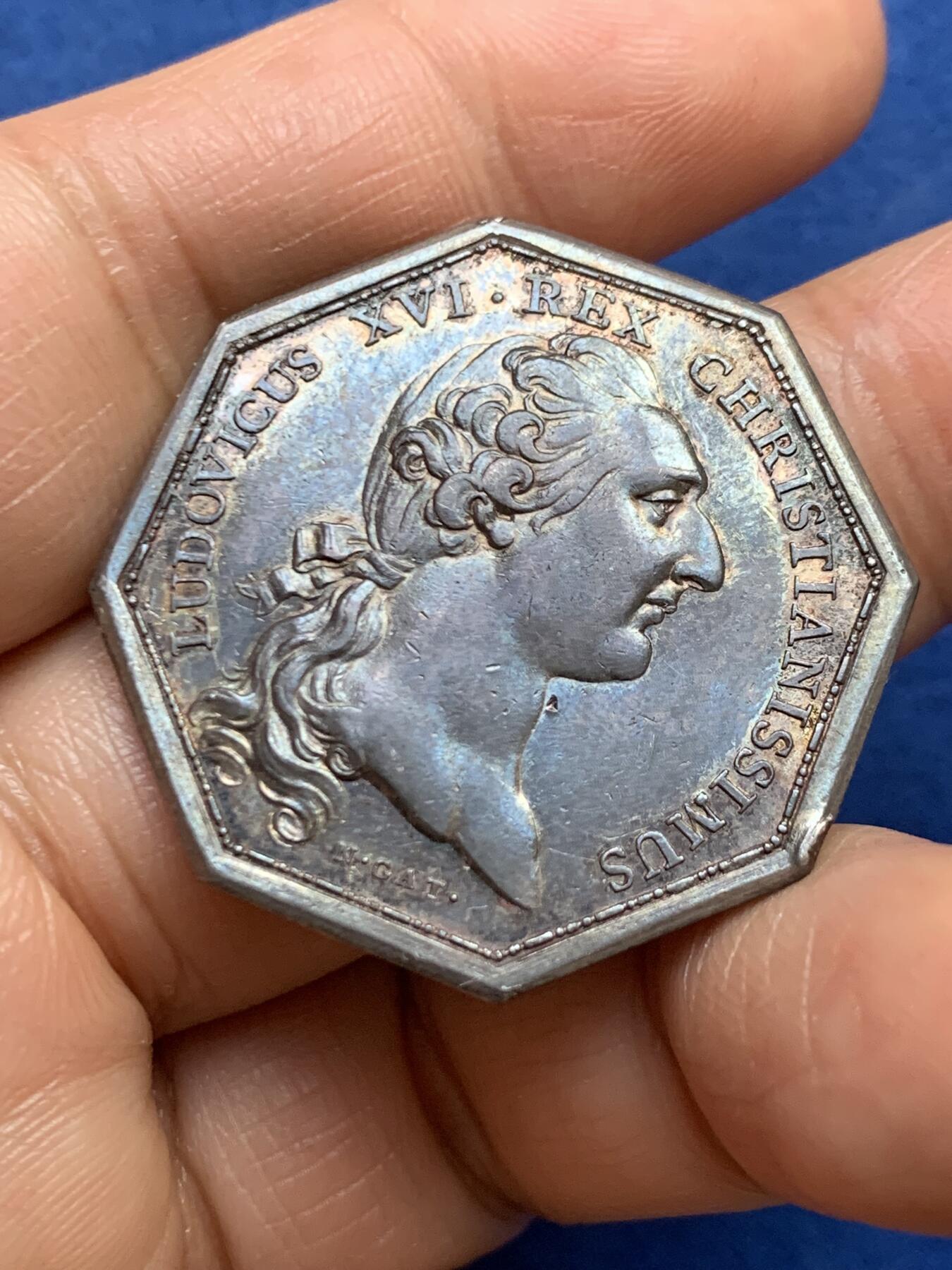 《竞宝斋》第465场 周日，周一，周二，3场连拍 （全场包邮）欢迎送拍