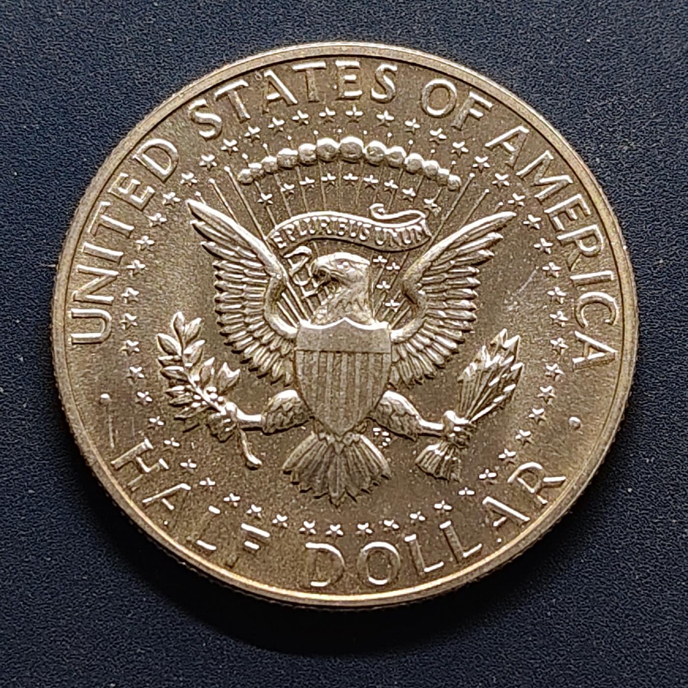 【全场包邮】纯粹捡漏拍501场-持续更新中 美国1964年肯尼迪50分独年份高银版银币【31毫米12.5克90%】