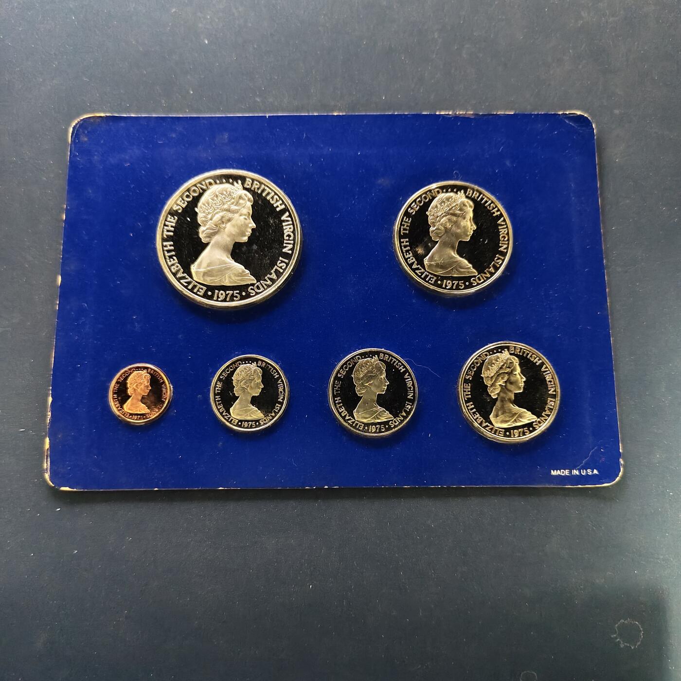 【全场包邮】纯粹捡漏拍501场-持续更新中 维尔京群岛1975年官方卡装精制纪念银币【38.61毫米25.7克92.5%】