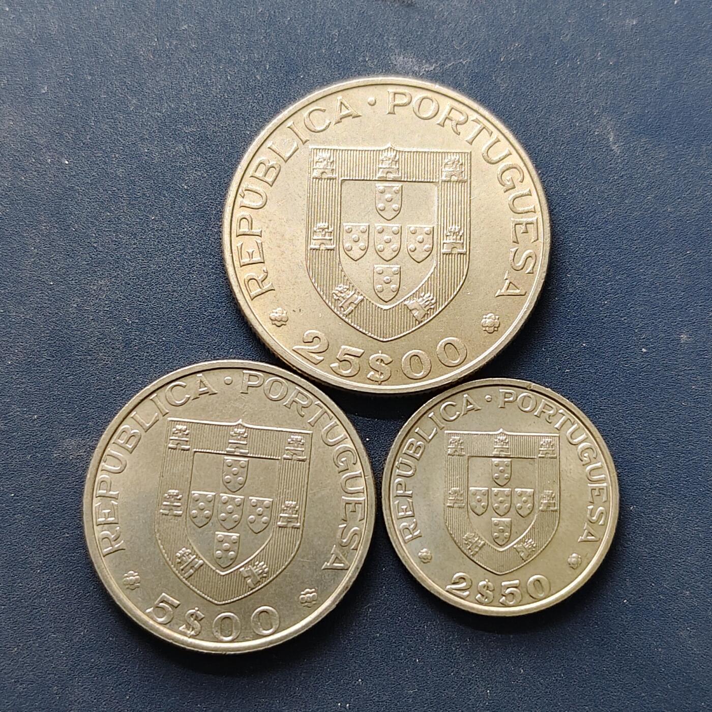 【全场包邮】纯粹捡漏拍500场-持续更新中 葡萄牙1983年FAO纪念币3枚套币