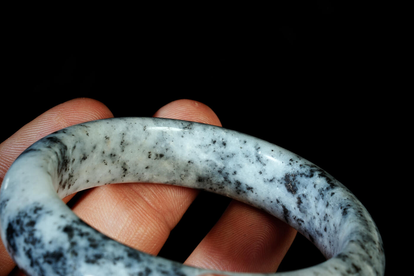 上海都达杂项专场二十一（全场包邮） 天然和田玉点墨青花手镯90-54