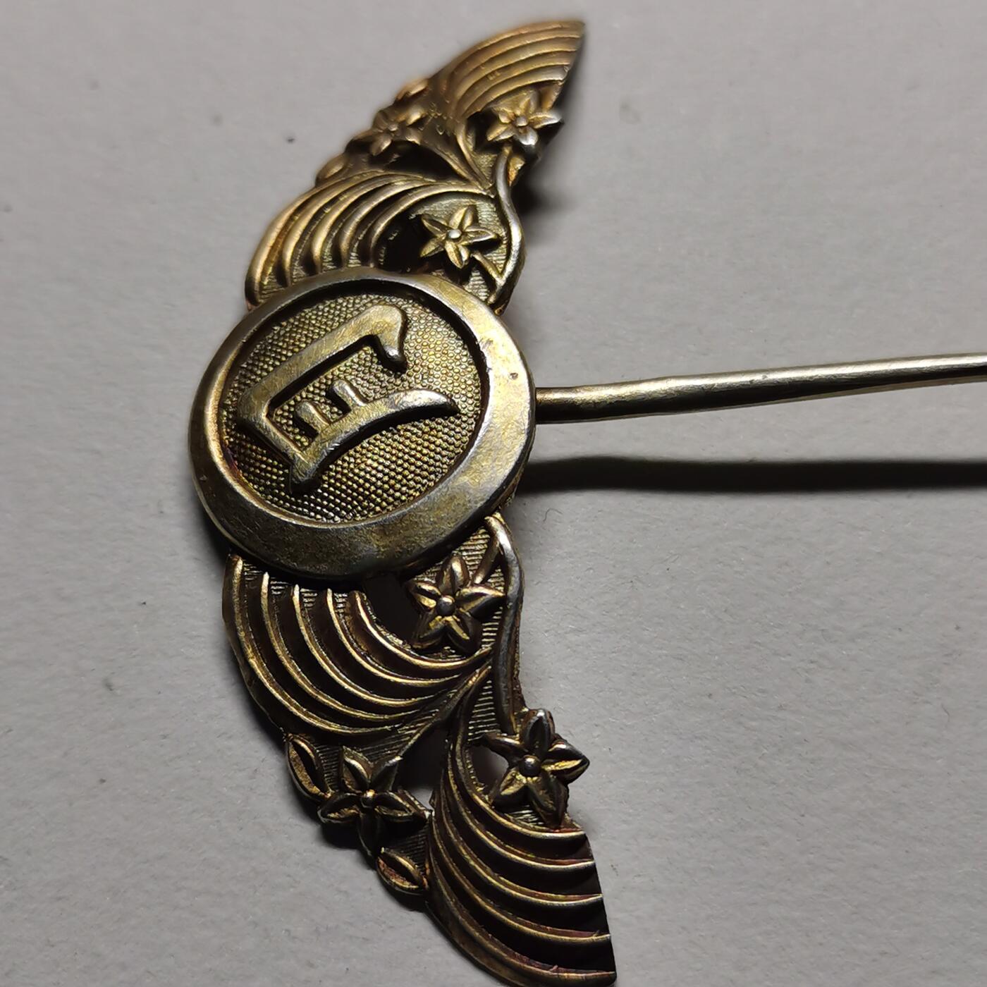 杂件专场98期 清末民国老银鎏金发簪，带款