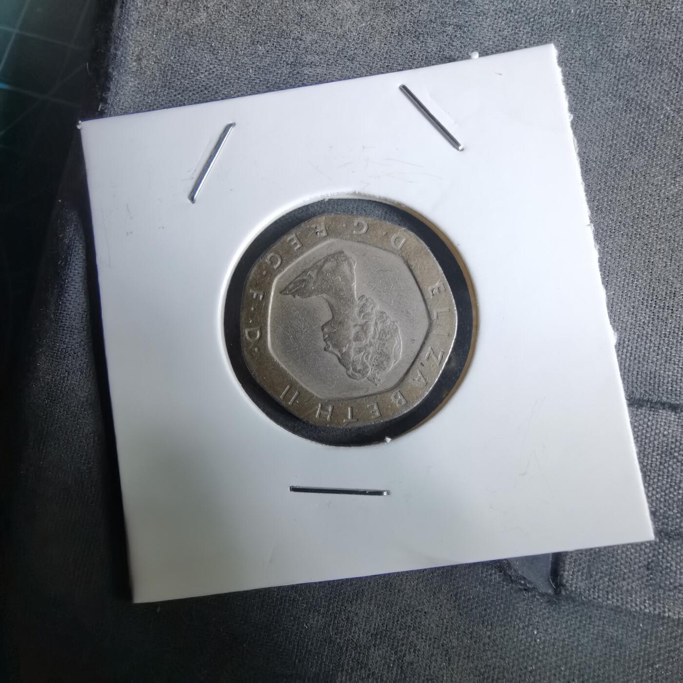 沼泽如烟--第984场 英国1982年20便士