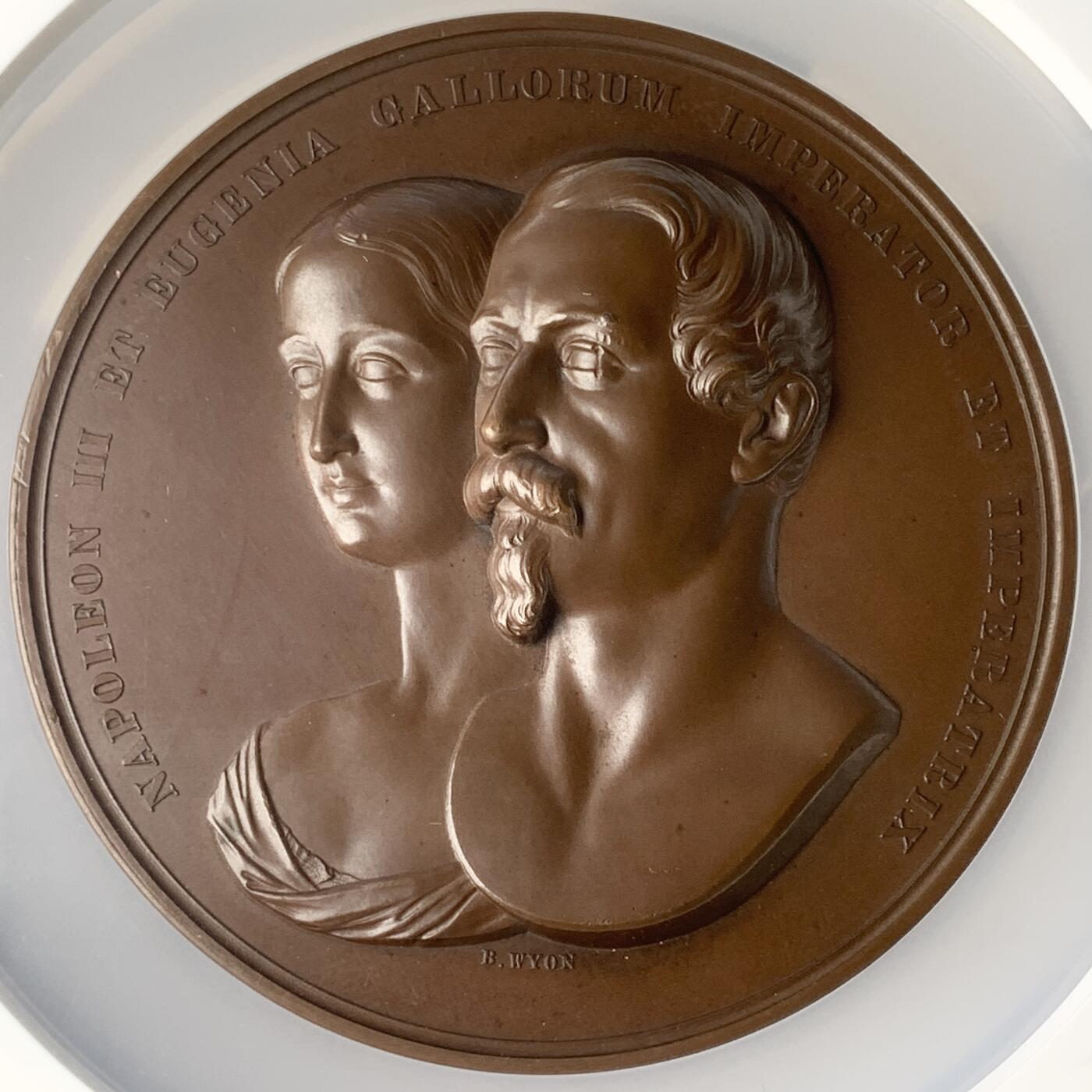 掌中浮雕-藏着的欧洲第052场 NGC MS64 : 1855年法王拿破仑三世夫妇访问伦敦城纪念章，77mm。目录编号BHM 2561, Eimer 1496。仅发行350枚