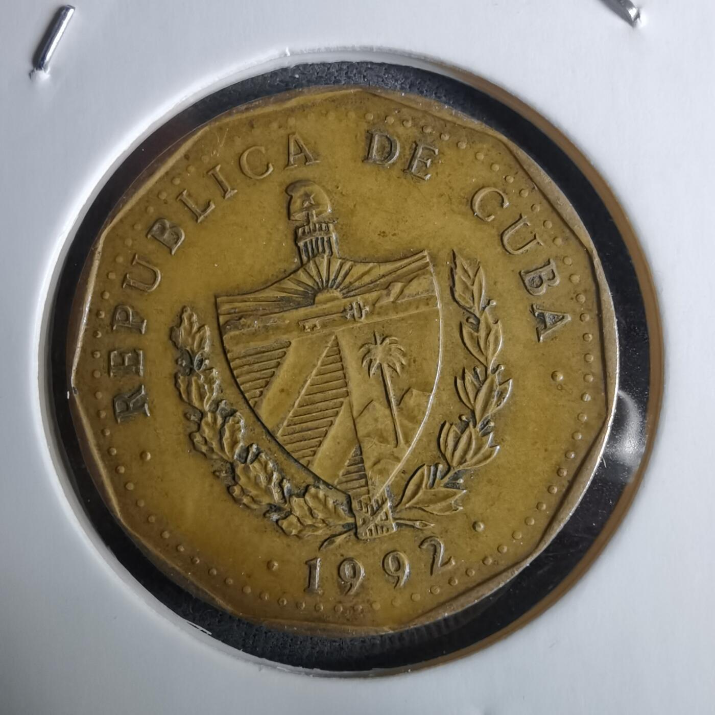 沼泽如烟--第984场 古巴1992年1比索