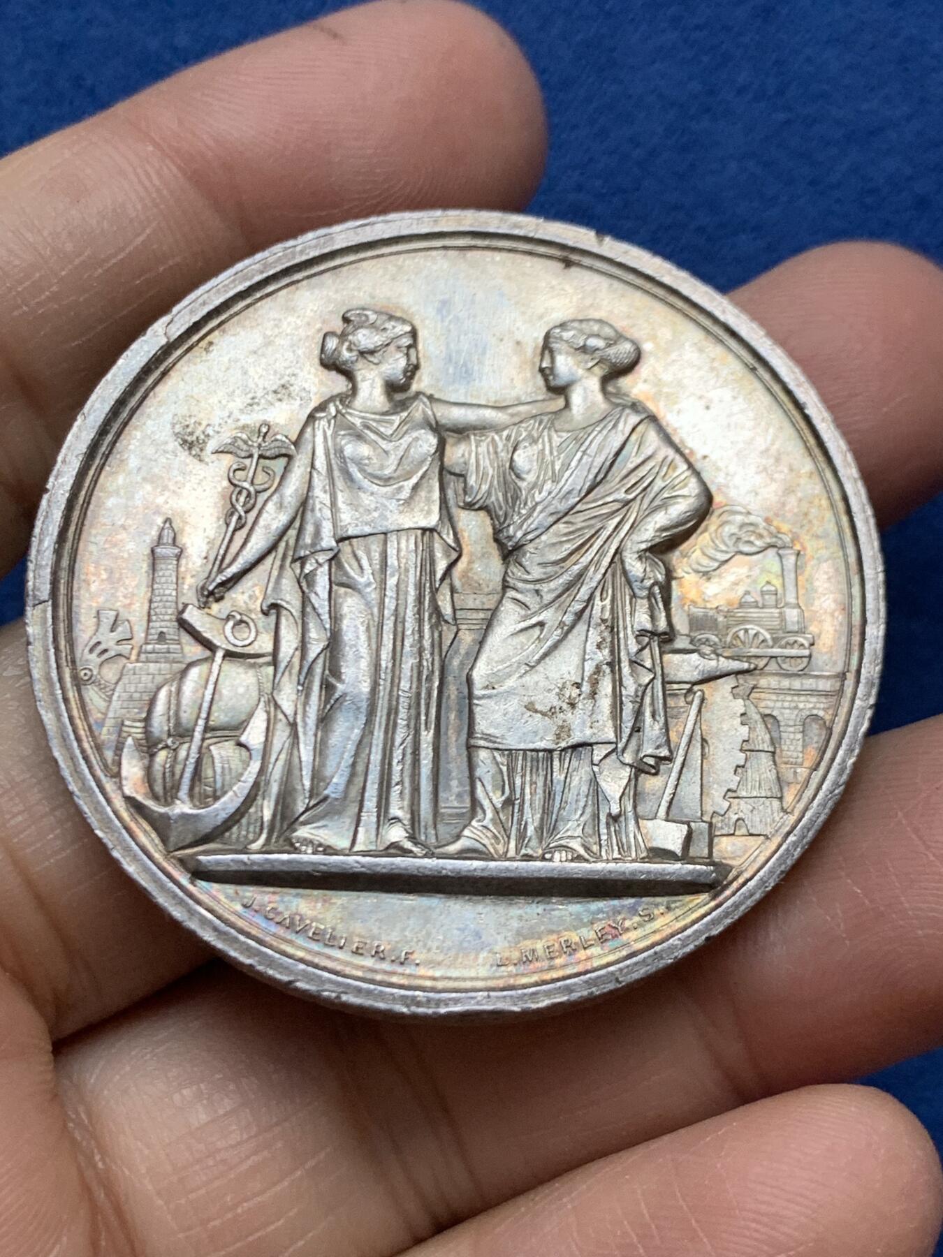 《竞宝斋》第465场 周日，周一，周二，3场连拍 （全场包邮）欢迎送拍 法国巴黎国家商会银章，44.45g，45.3mm，蜜蜂边铭