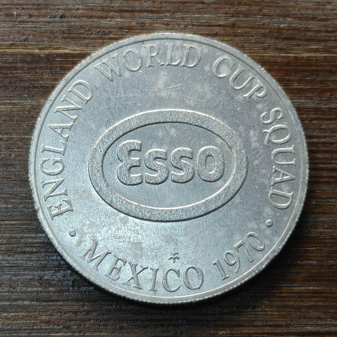 【本场4.12号发货】★第145★散币专场 不寄存，30包邮。不满30元，支付5元运费。《接受代拍 代送NGC评级》 44【无寄存】1970年墨西哥世界杯 铝质纪念章