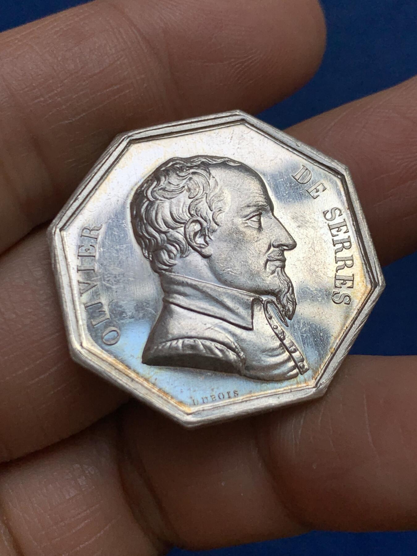 《竞宝斋》第465场 周日，周一，周二，3场连拍 （全场包邮）欢迎送拍