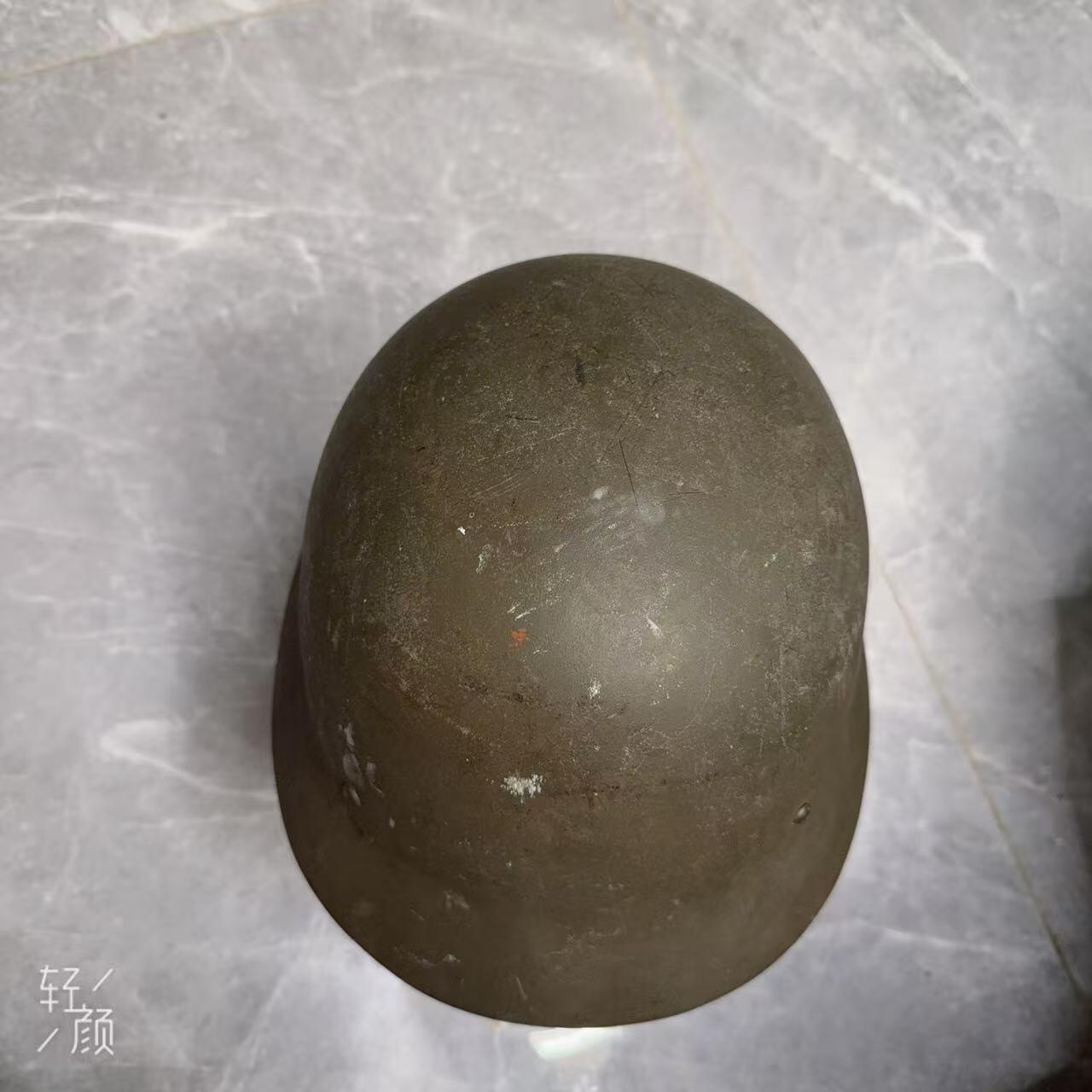 （店主清仓 大量自藏 制服徽章盛宴）罗岚⭐爱藏⭐甄选专拍第五场-分享拍场赚佣（实体经营） 瑞典M21式钢盔 从1921装备到二战后 原内衬 基本无磨损 带盔罩