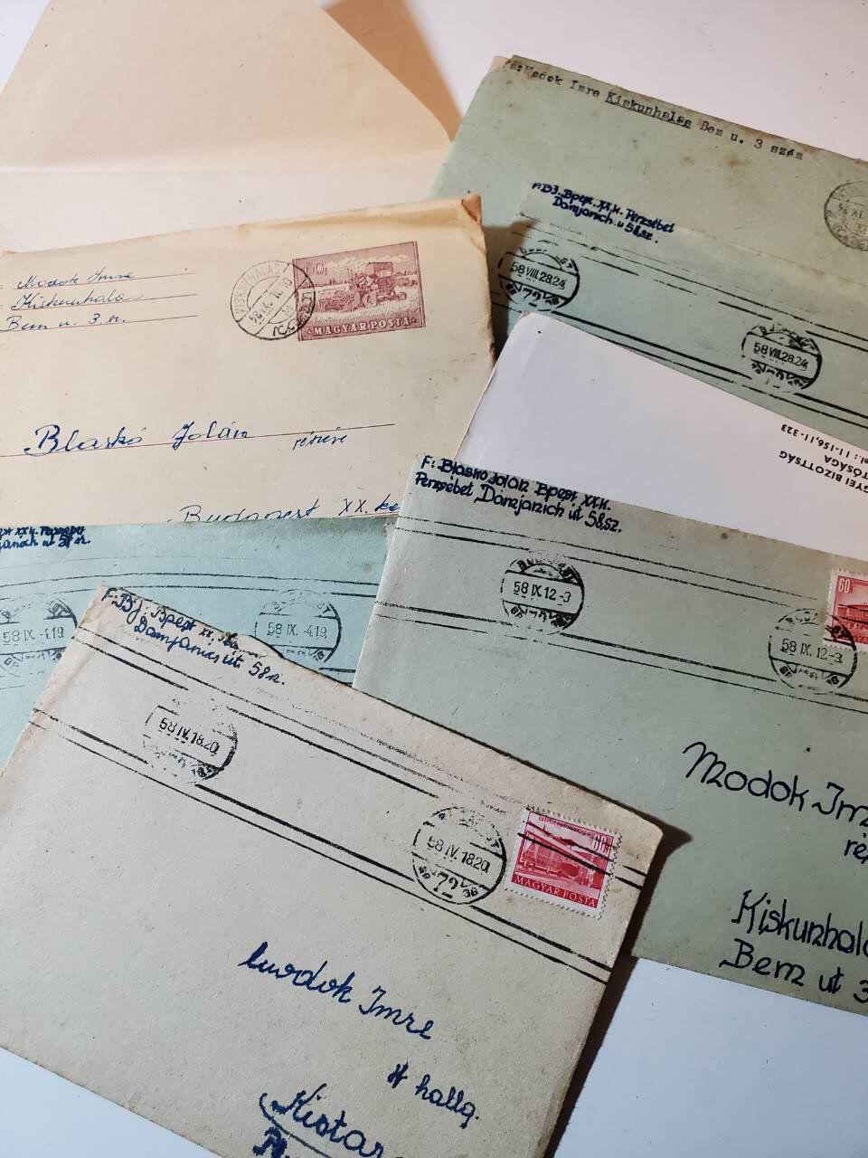 韵星假日军品类拍卖第三十九期暨默多克中校夫妇专场 -- Rimey Holidays Militaria Auction 39 & The Modoks Collection  匈牙利人民共和国默多克家庭信件一套 含党政军