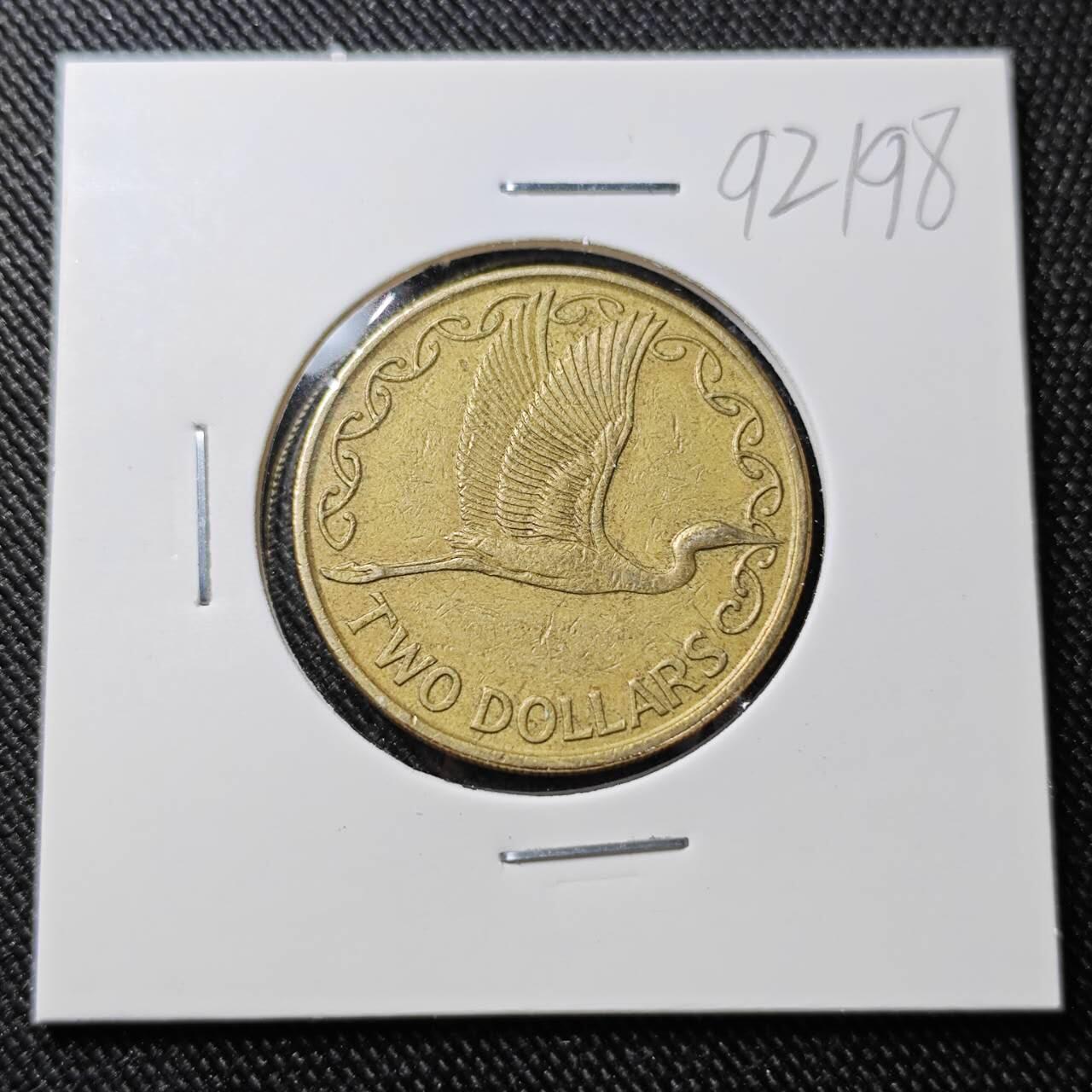 KK钱币收藏小铺  第392期  2月预留时间 周末发货  新西兰2元