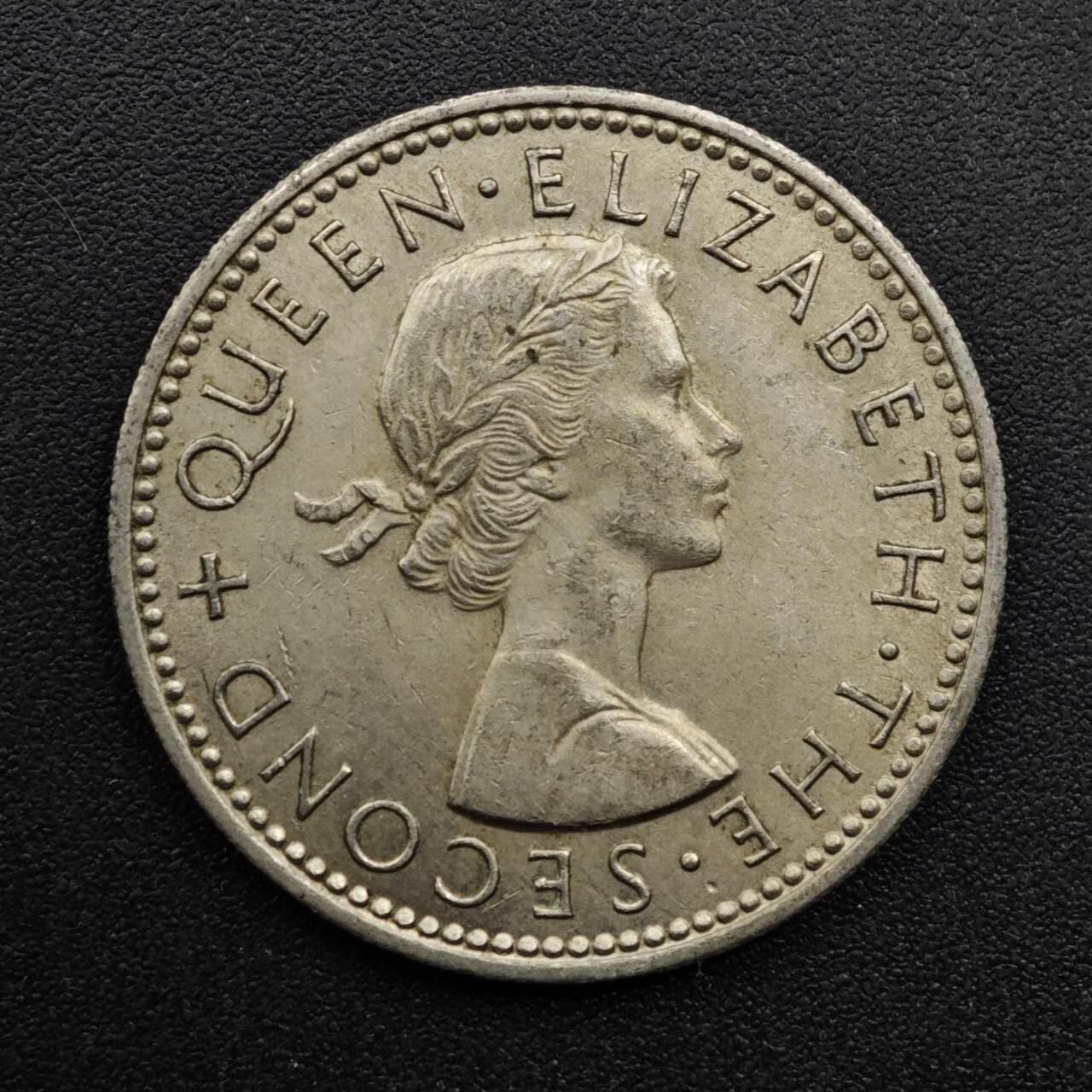 【淘币小摊】实时拍第八百六十三拍   小银币散币场   年前最后一周 之前的预留小年前全部发出 请更换最新收货地址  新西兰1964年伊丽莎白二世一先令镍币