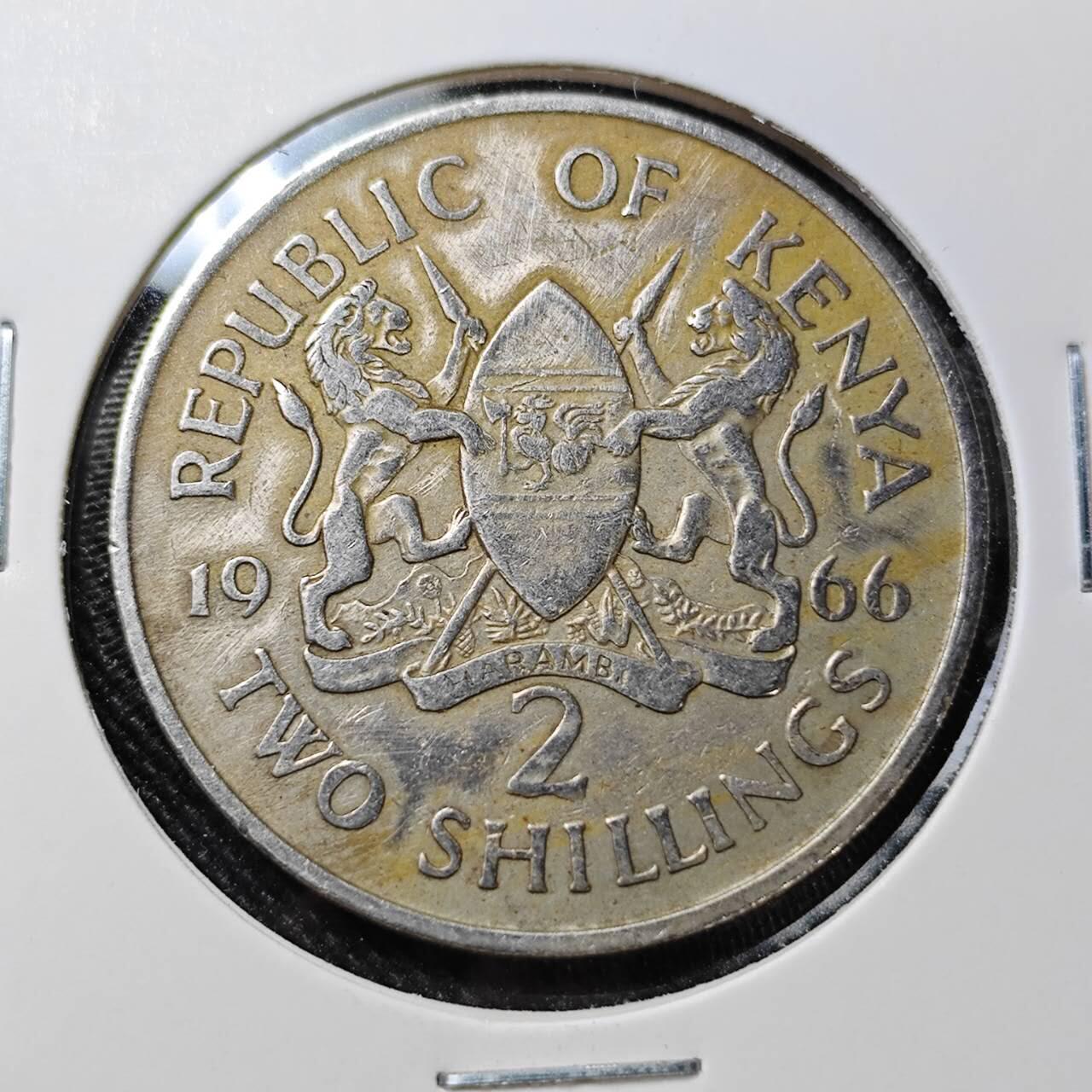 KK钱币收藏小铺  第392期  2月预留时间 周末发货  1966肯尼亚2先令 早期头像无字版