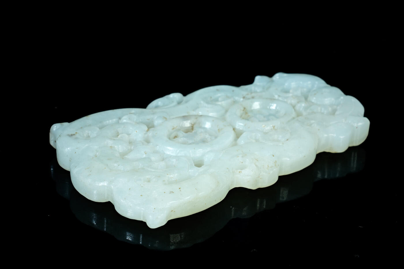 上海都达杂项专场十九（全场包邮） 和田玉籽料镂空精雕《吉祥》玉佩90-19