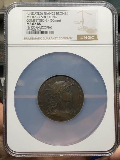 《竞宝斋》第465场 周日，周一，周二，3场连拍 （全场包邮）欢迎送拍 - NGC MS62BN 法国军事射击比赛纪念铜章，正面戎装玛丽安娜头像，直径50毫米，加大加厚盒。