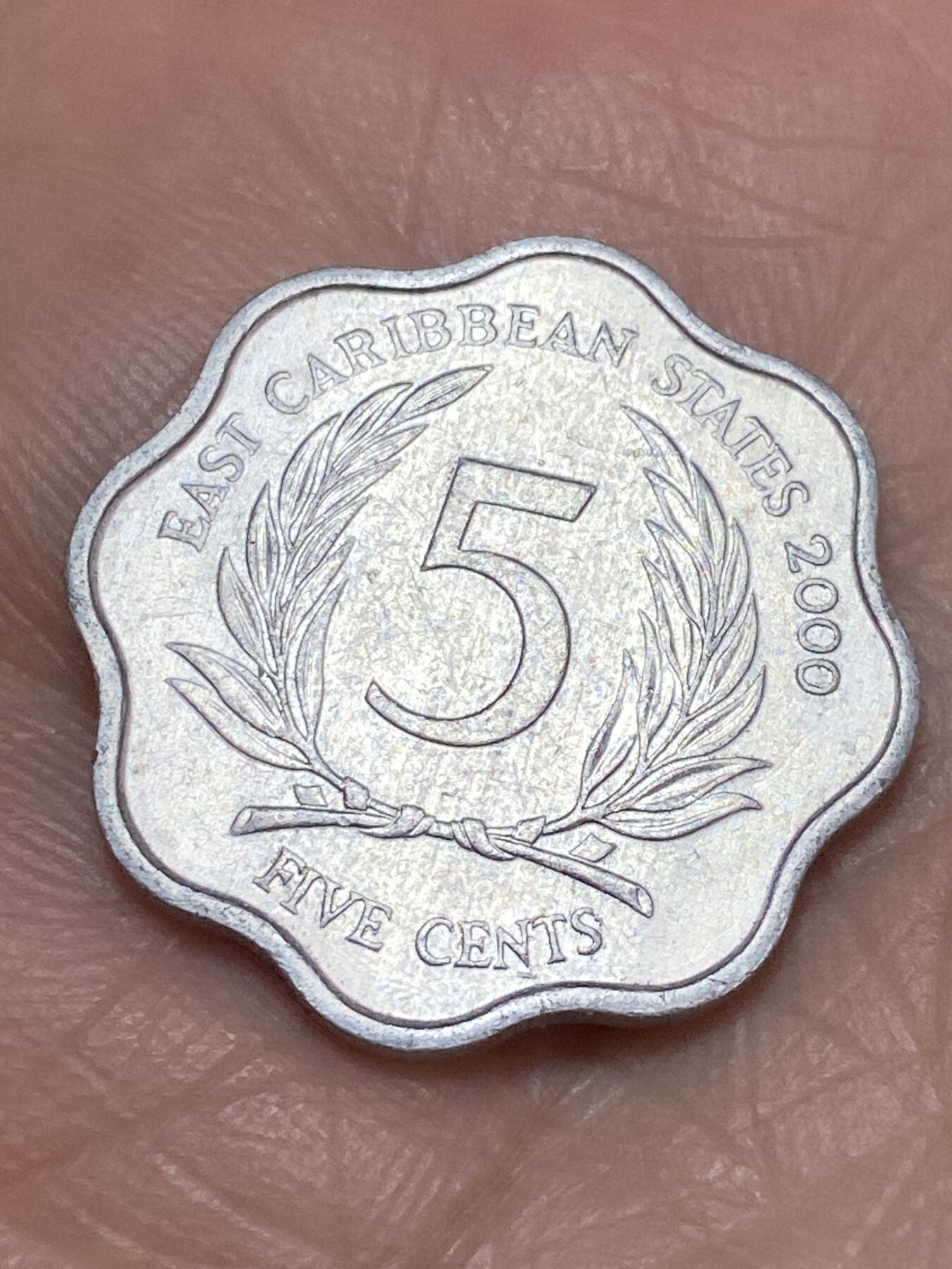 2026年第十九场(总第一百八十八场）外国好品散币场(免佣金) 东加勒比2000年5分(伊丽莎白二世中年花冠，关门年)