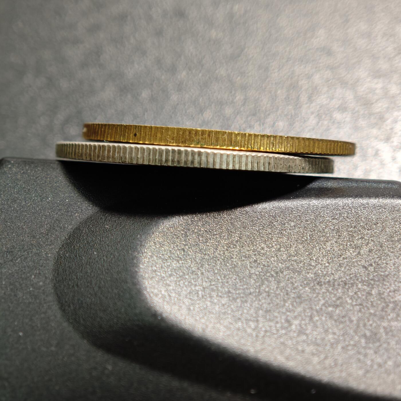 【德藏】世界币章拍卖第164期（拍品征集中~欢迎藏友联系） 2枚一组 20世纪 列宁金属纪念章 直径约：38.3mm/枚；重约：15.4g/黄，15.8g/白