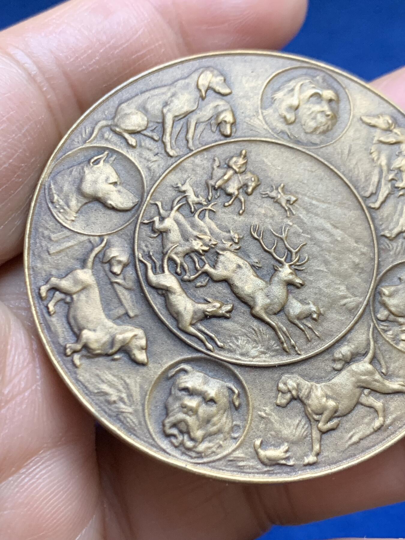 《竞宝斋》第465场 周日，周一，周二，3场连拍 （全场包邮）欢迎送拍 法国拉索洛涅猎犬协会铜质奖章，46.65g，49.1mm，无边铭