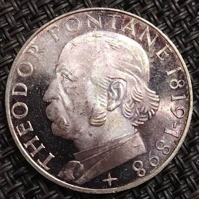 布加迪🐬～世界钱币(上海)🌾第 273 期 /  各国套币和散币 - 德国🇩🇪 1969年 5马克纪念银币(德国诗人台奥尔多.冯塔纳)