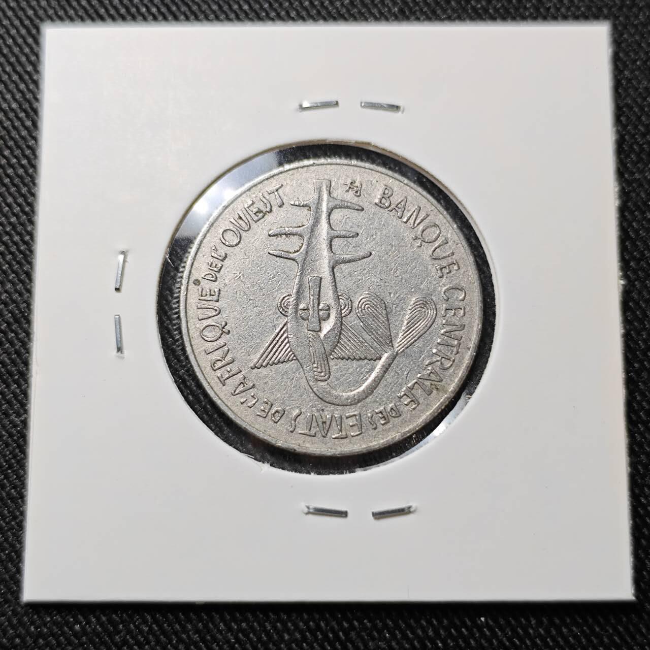 KK钱币收藏小铺  第392期  2月预留时间 周末发货  中非100法郎