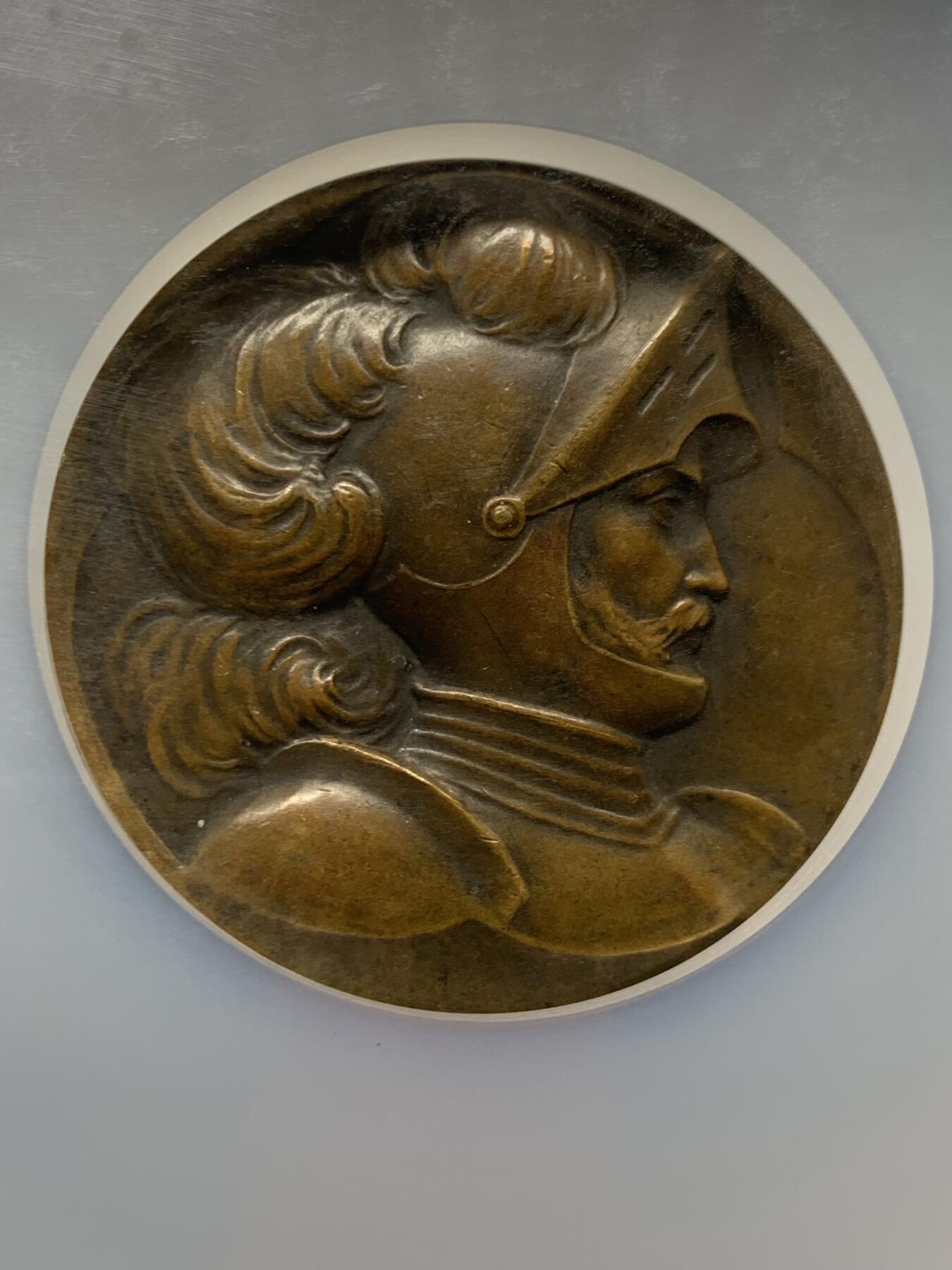 《竞宝斋》第465场 周日，周一，周二，3场连拍 （全场包邮）欢迎送拍 NGC MS62BN 1927年法国巴黎军事击剑协会铜章，50mm，加大加厚盒。