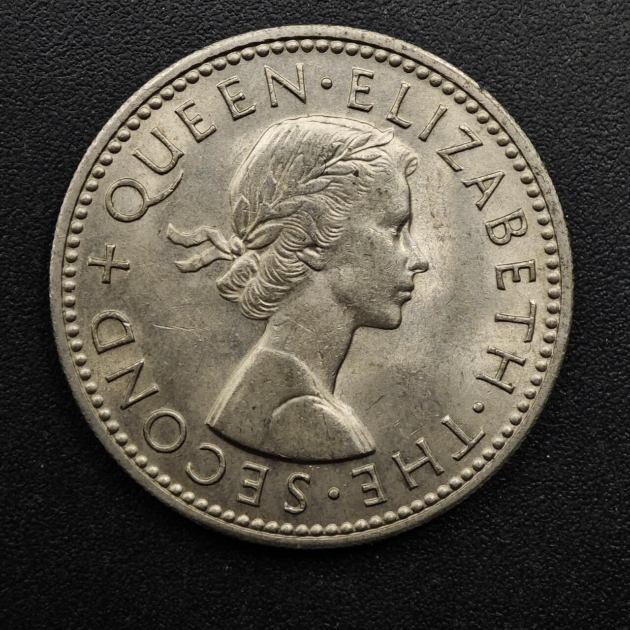 【淘币小摊】实时拍第八百六十三拍   小银币散币场   年前最后一周 之前的预留小年前全部发出 请更换最新收货地址  新西兰1963年伊丽莎白二世一先令镍币