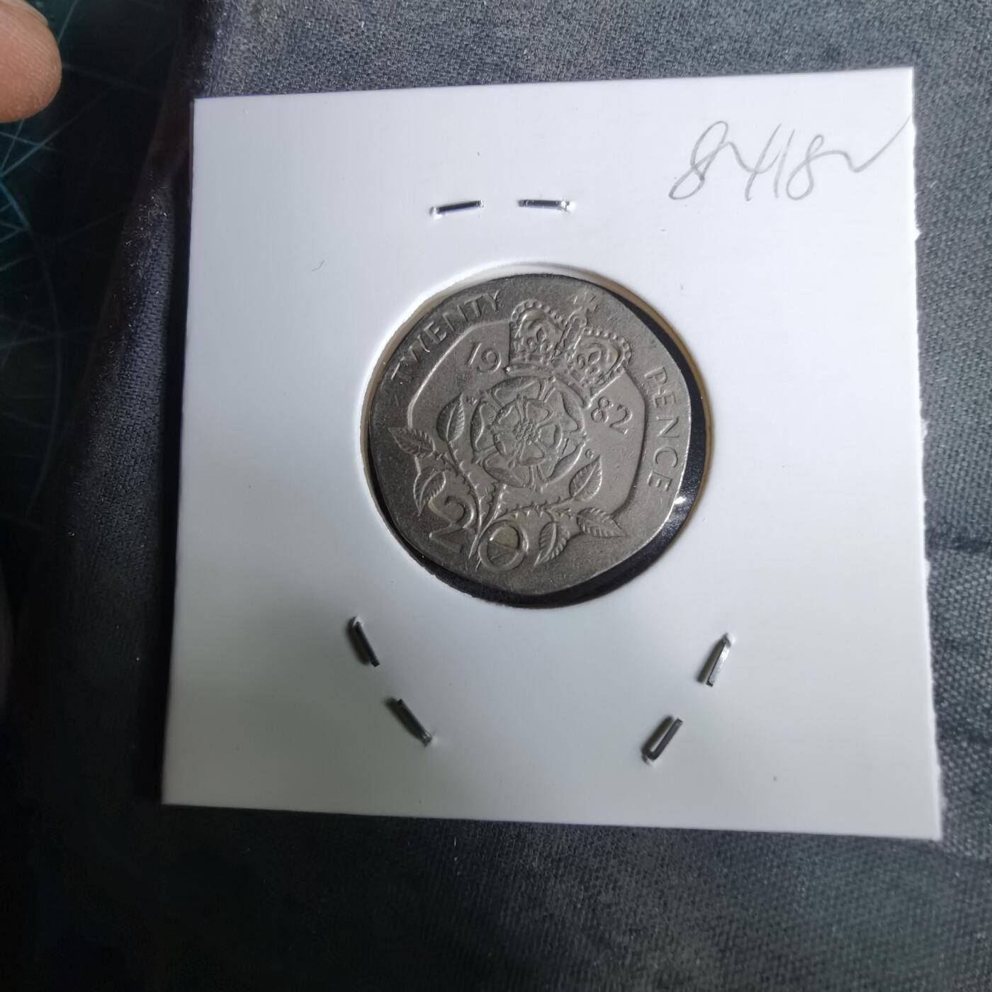 沼泽如烟--第984场 英国1982年20便士