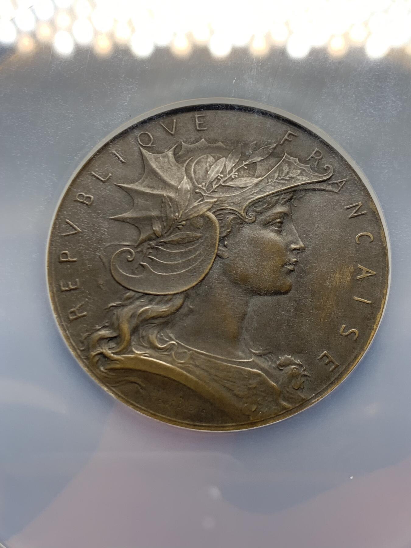 《竞宝斋》第465场 周日，周一，周二，3场连拍 （全场包邮）欢迎送拍 NGC MS62BN 法国军事射击比赛纪念铜章，正面戎装玛丽安娜头像，直径50毫米，加大加厚盒。