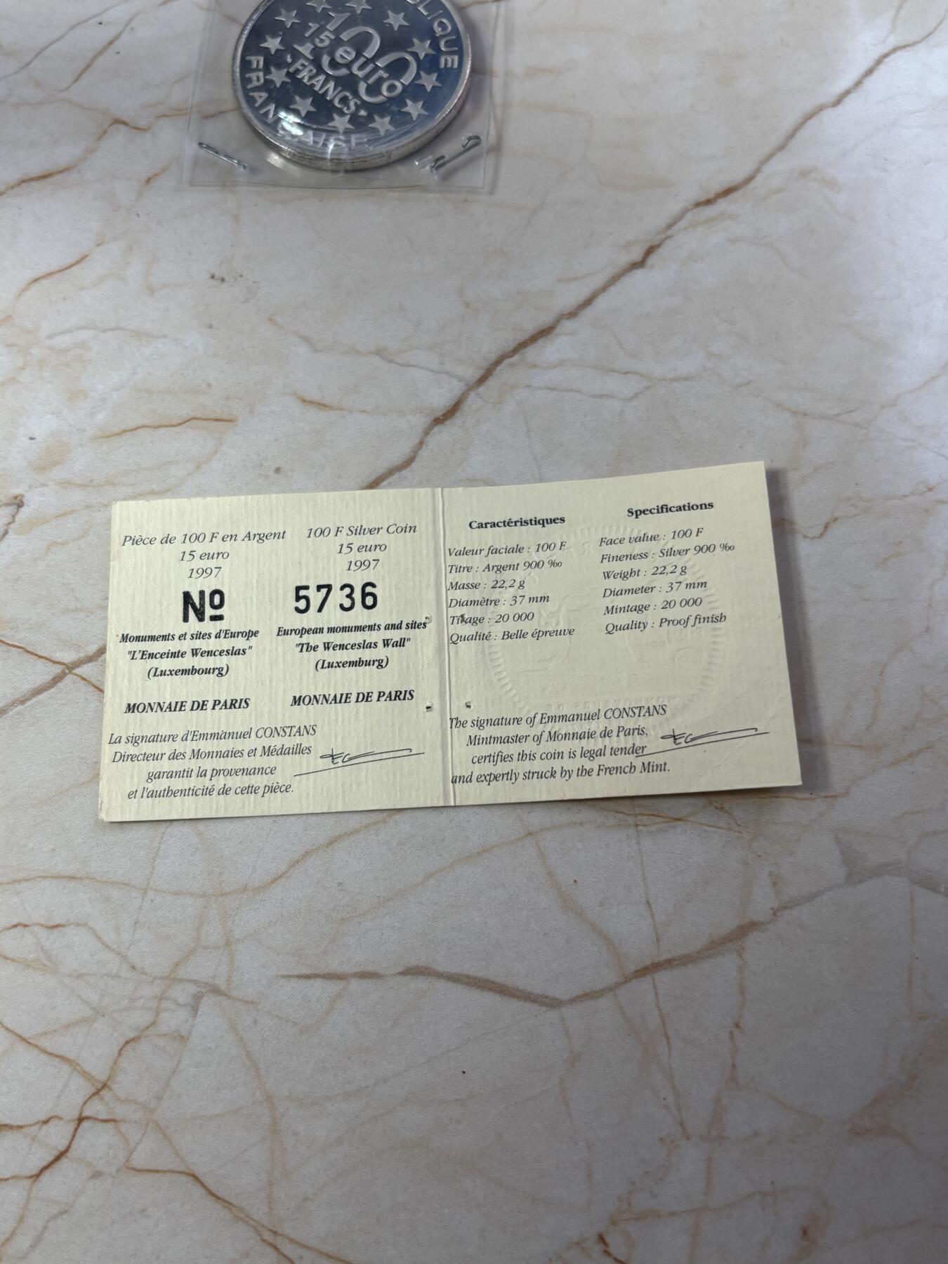 第190期拍卖 法国1997年100法郎/15欧元双面值精制银币 欧洲著名地表-卢森堡瓦茨拉夫城墙 22.2克900银 发行量：2万 带证