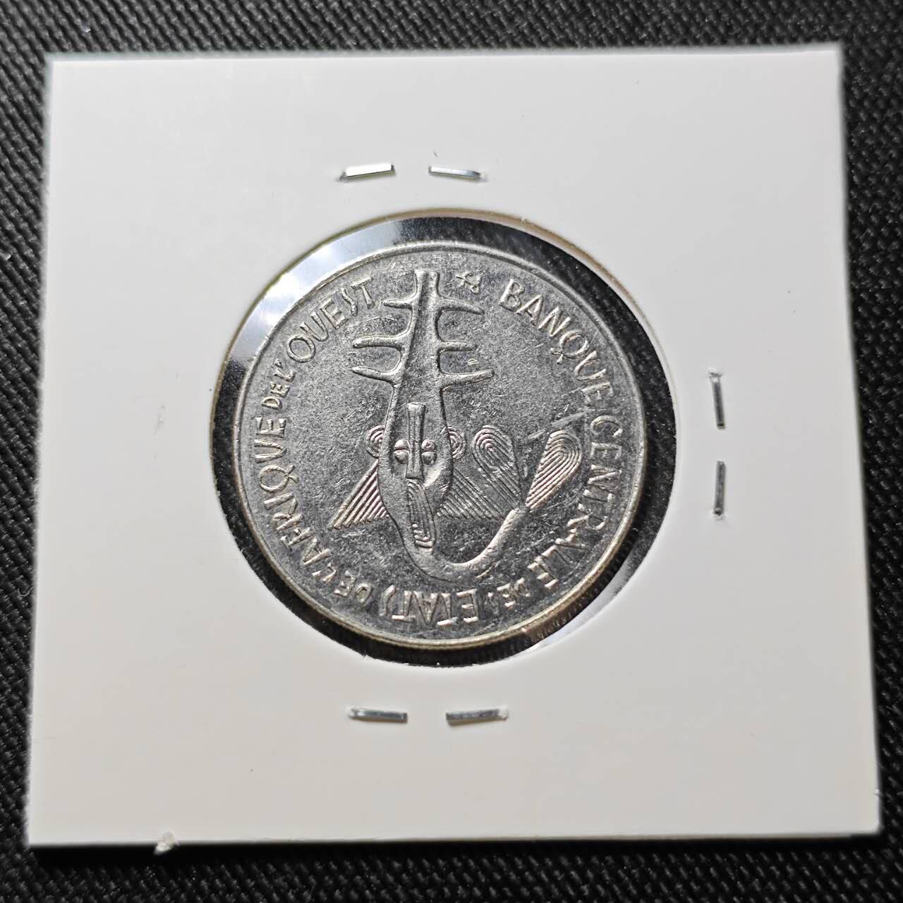 KK钱币收藏小铺  第392期  2月预留时间 周末发货  中非100法郎