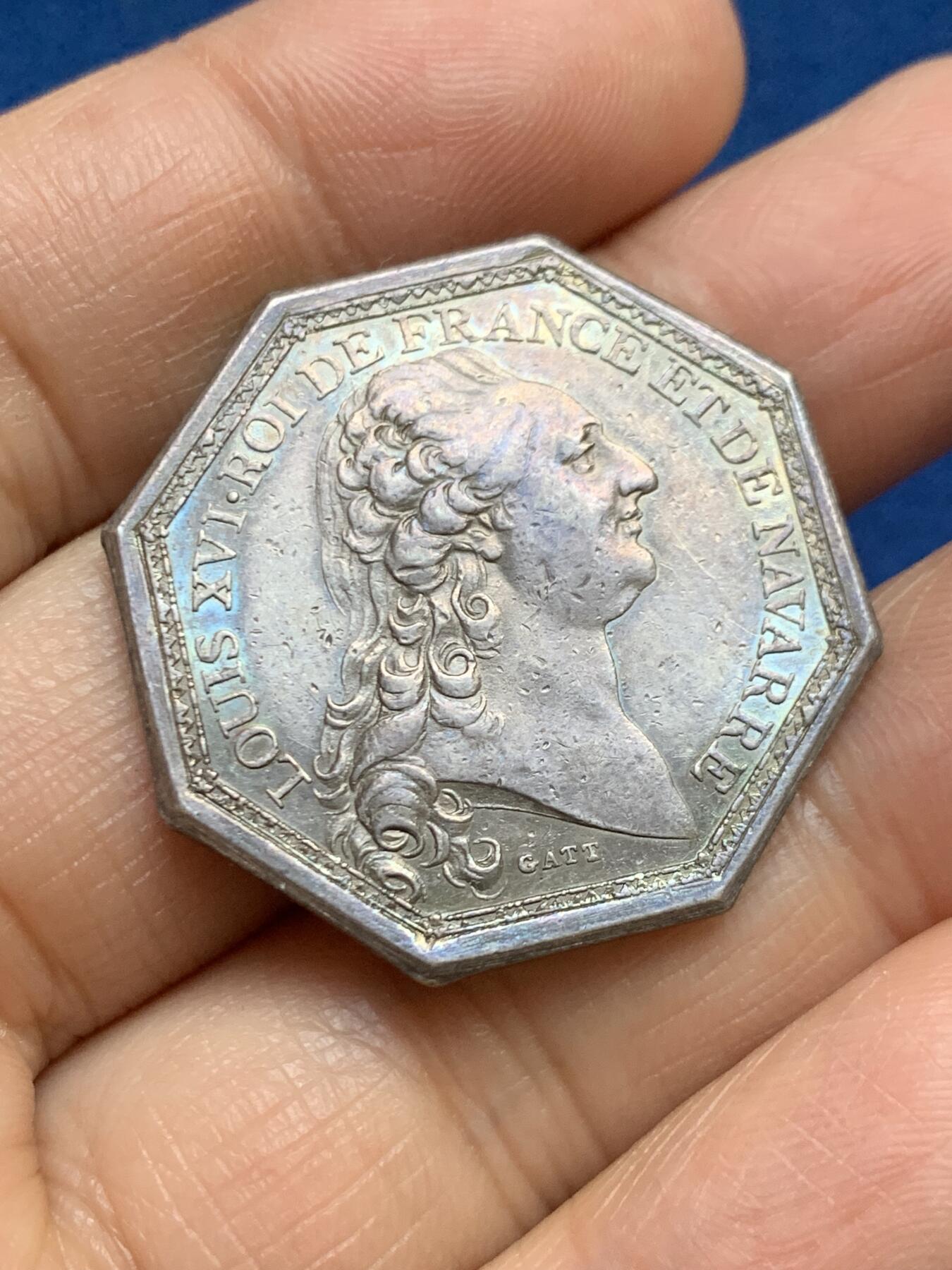 《竞宝斋》第465场 周日，周一，周二，3场连拍 （全场包邮）欢迎送拍