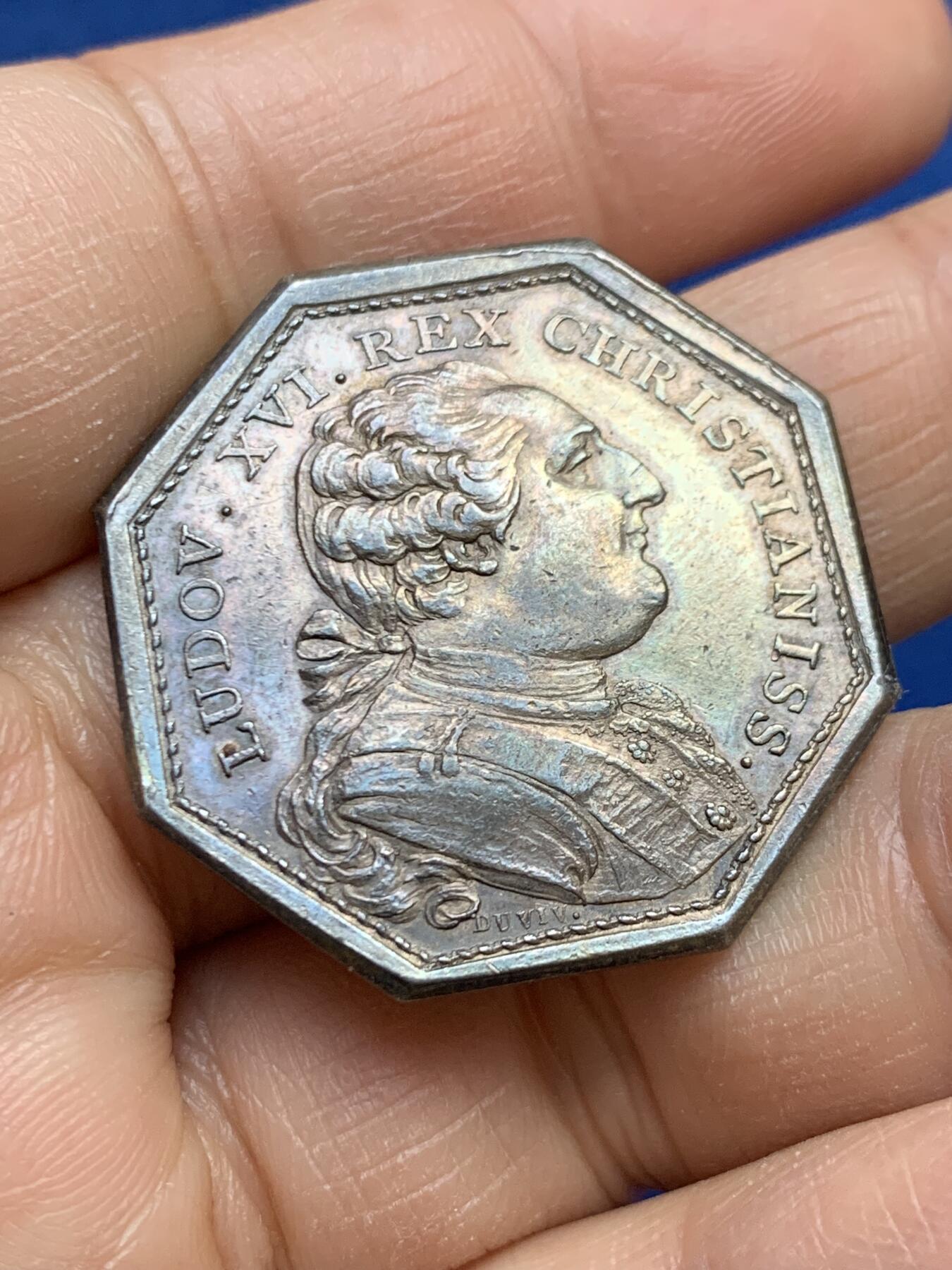 《竞宝斋》第465场 周日，周一，周二，3场连拍 （全场包邮）欢迎送拍