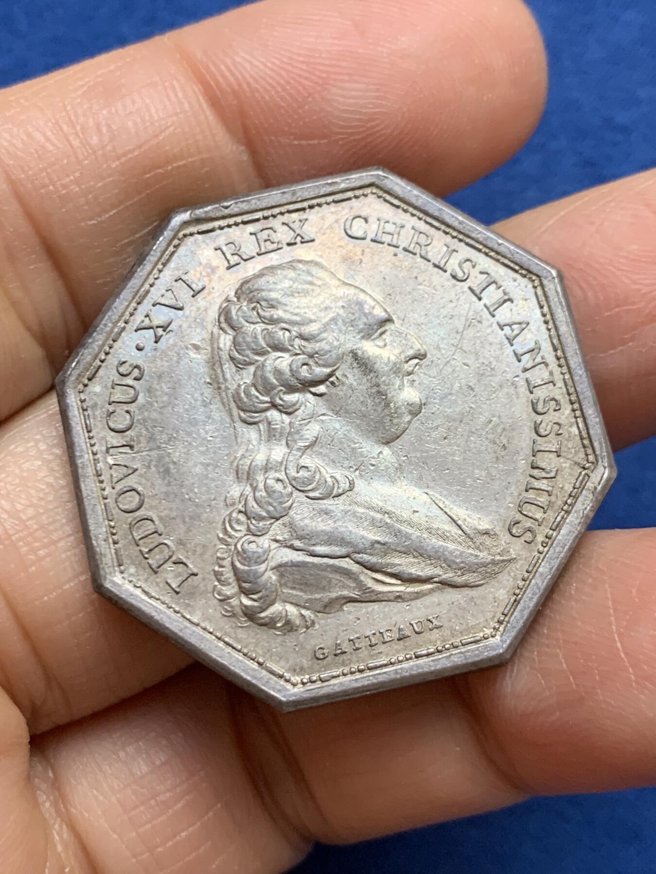 《竞宝斋》第465场 周日，周一，周二，3场连拍 （全场包邮）欢迎送拍